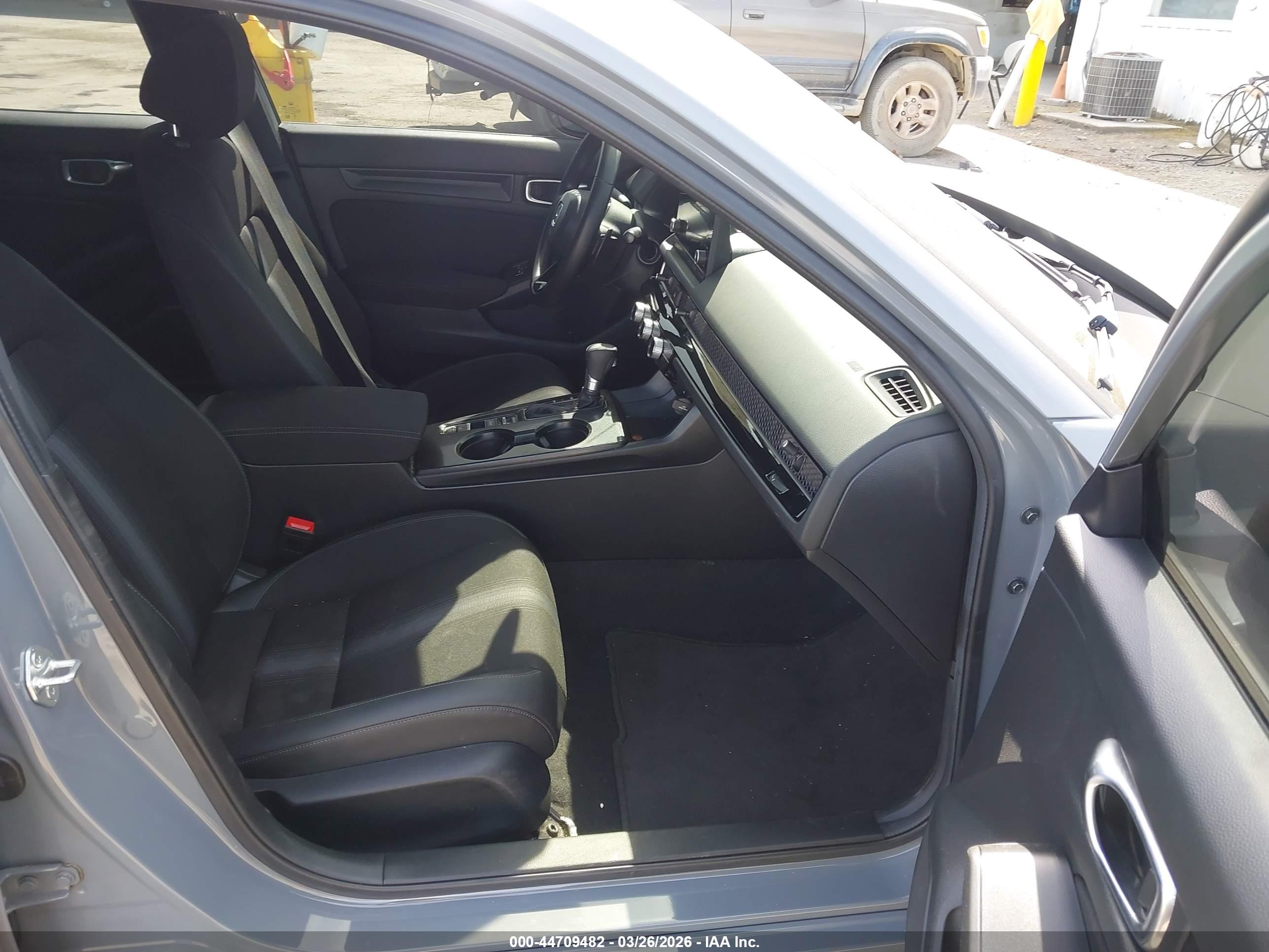 HONDA CIVIC image 5