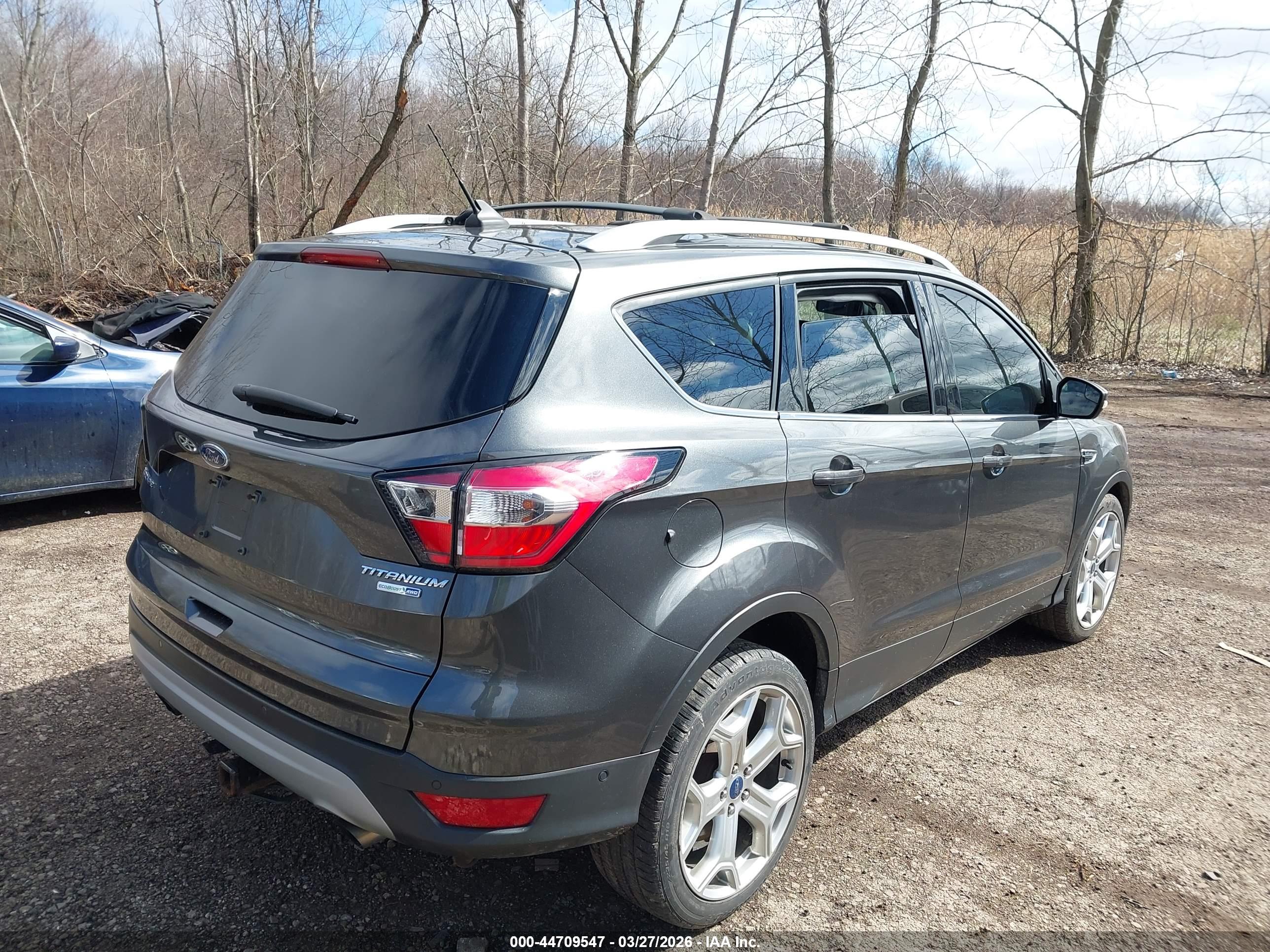 FORD ESCAPE image 4