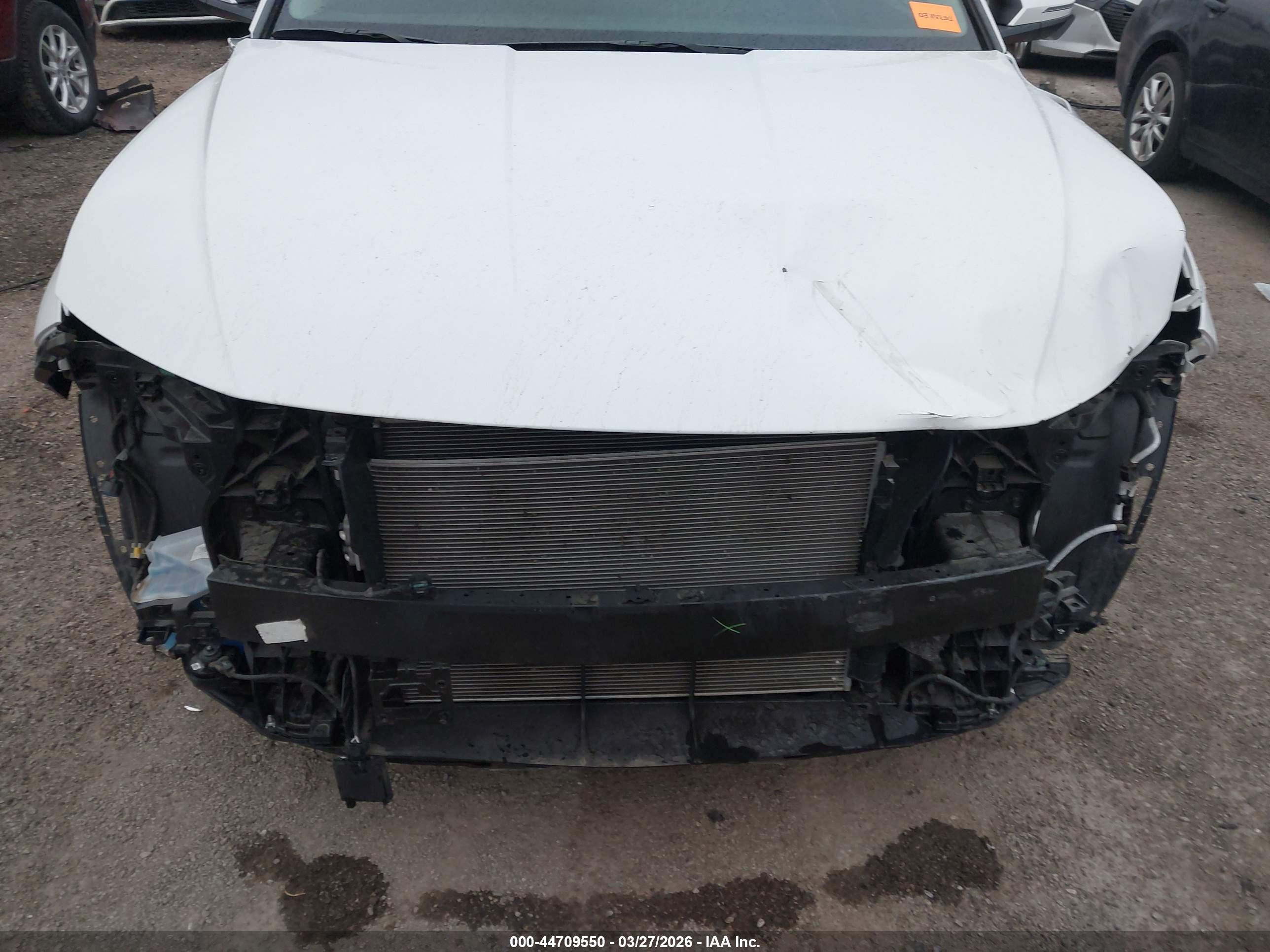 HYUNDAI TUCSON image 6
