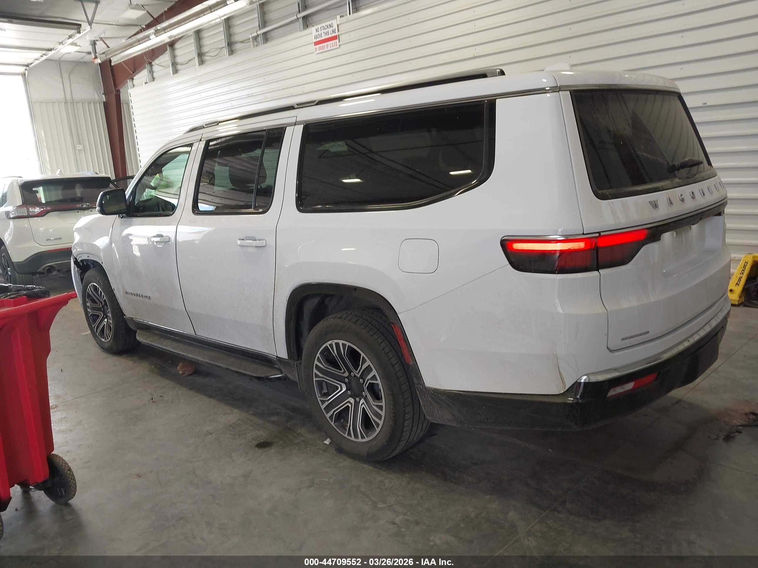 JEEP WAGONEER image 3