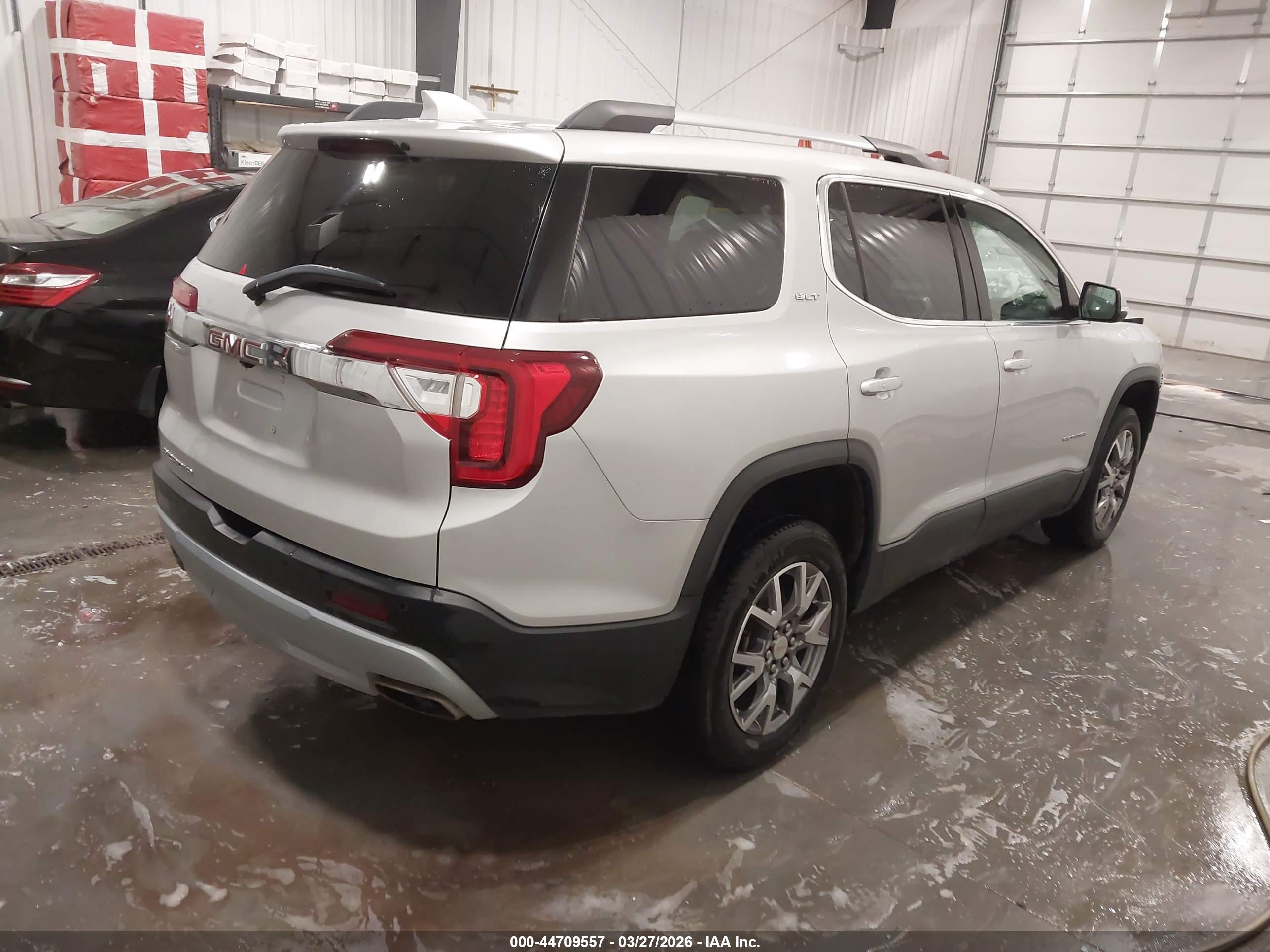 GMC ACADIA image 4