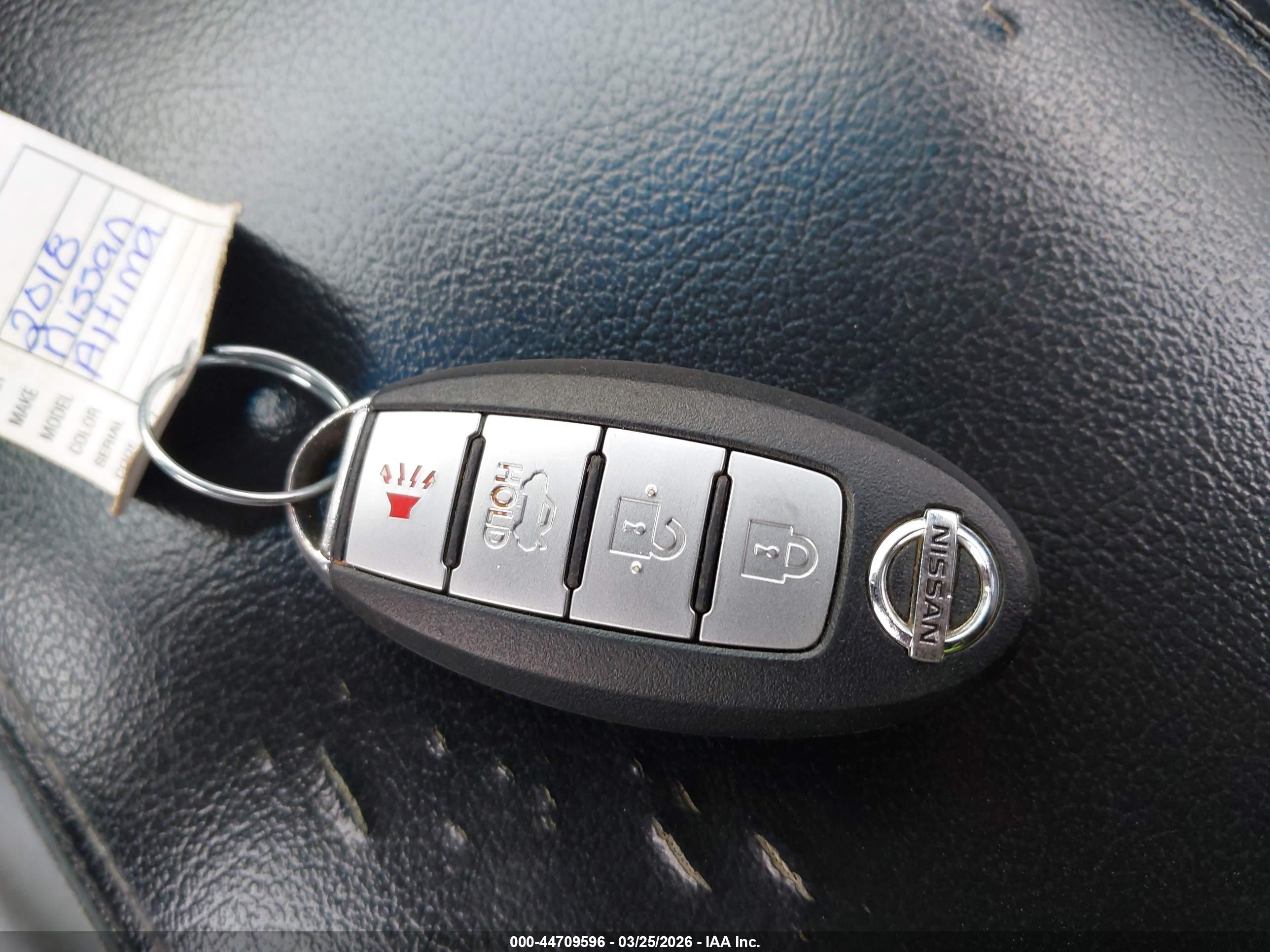 NISSAN ALTIMA image 11