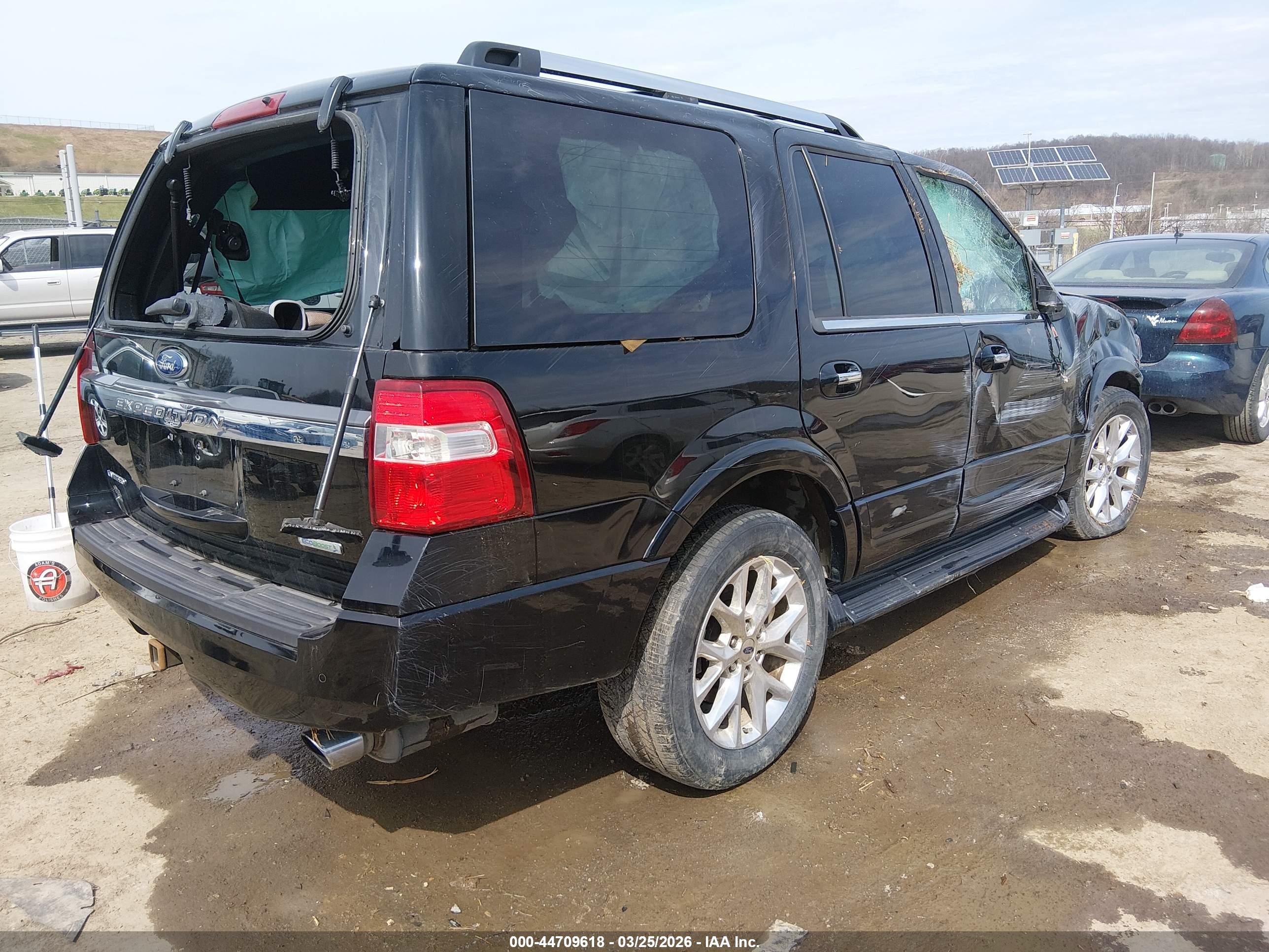 FORD EXPEDITION image 4