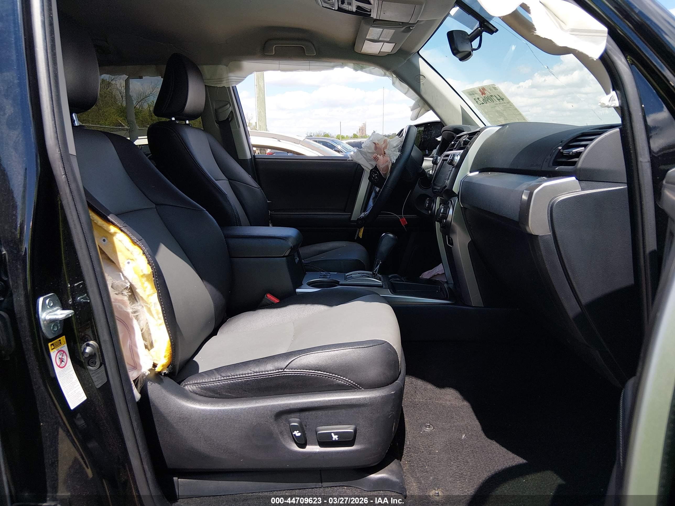 TOYOTA 4RUNNER image 5
