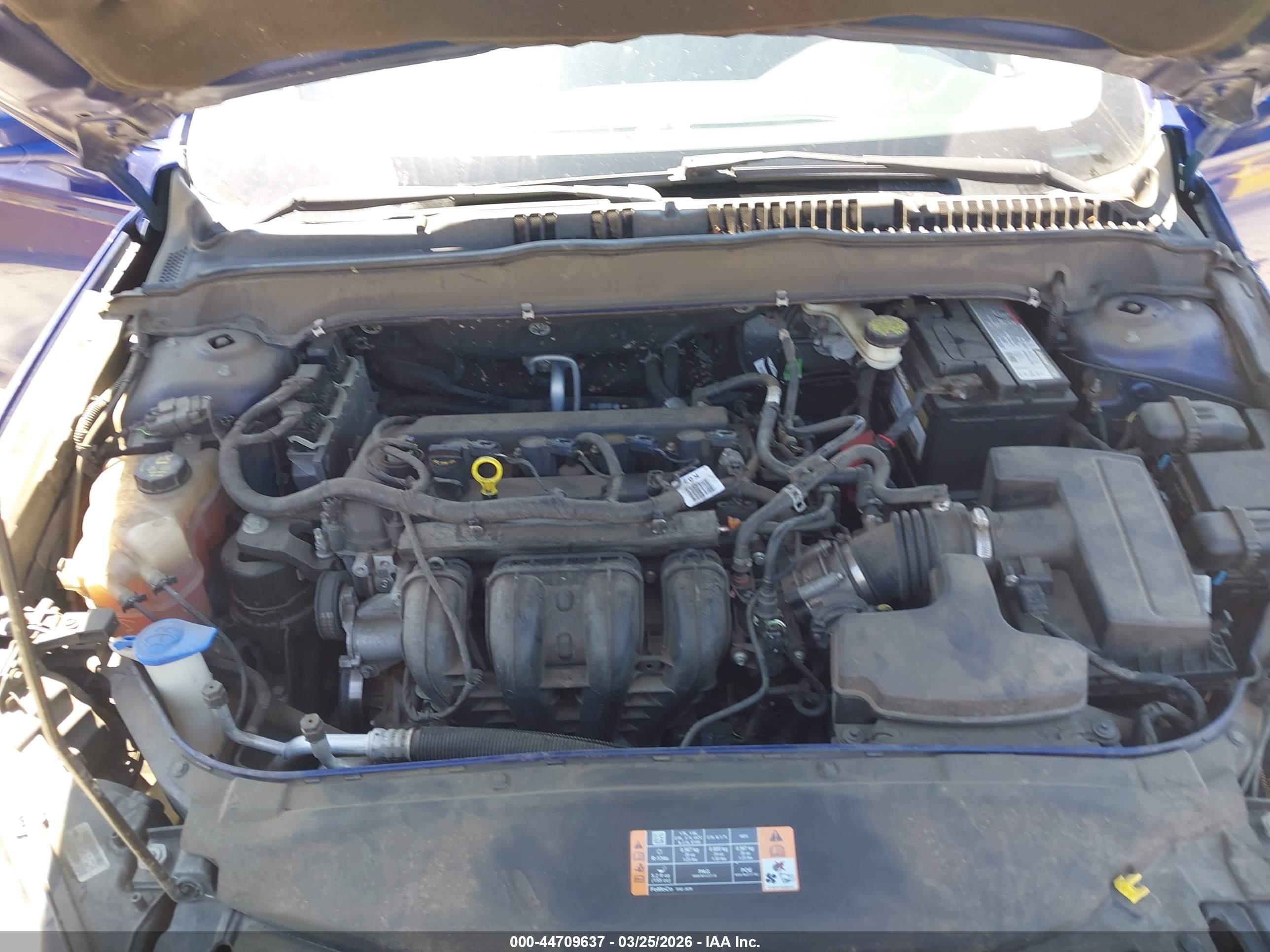FORD FUSION image 10