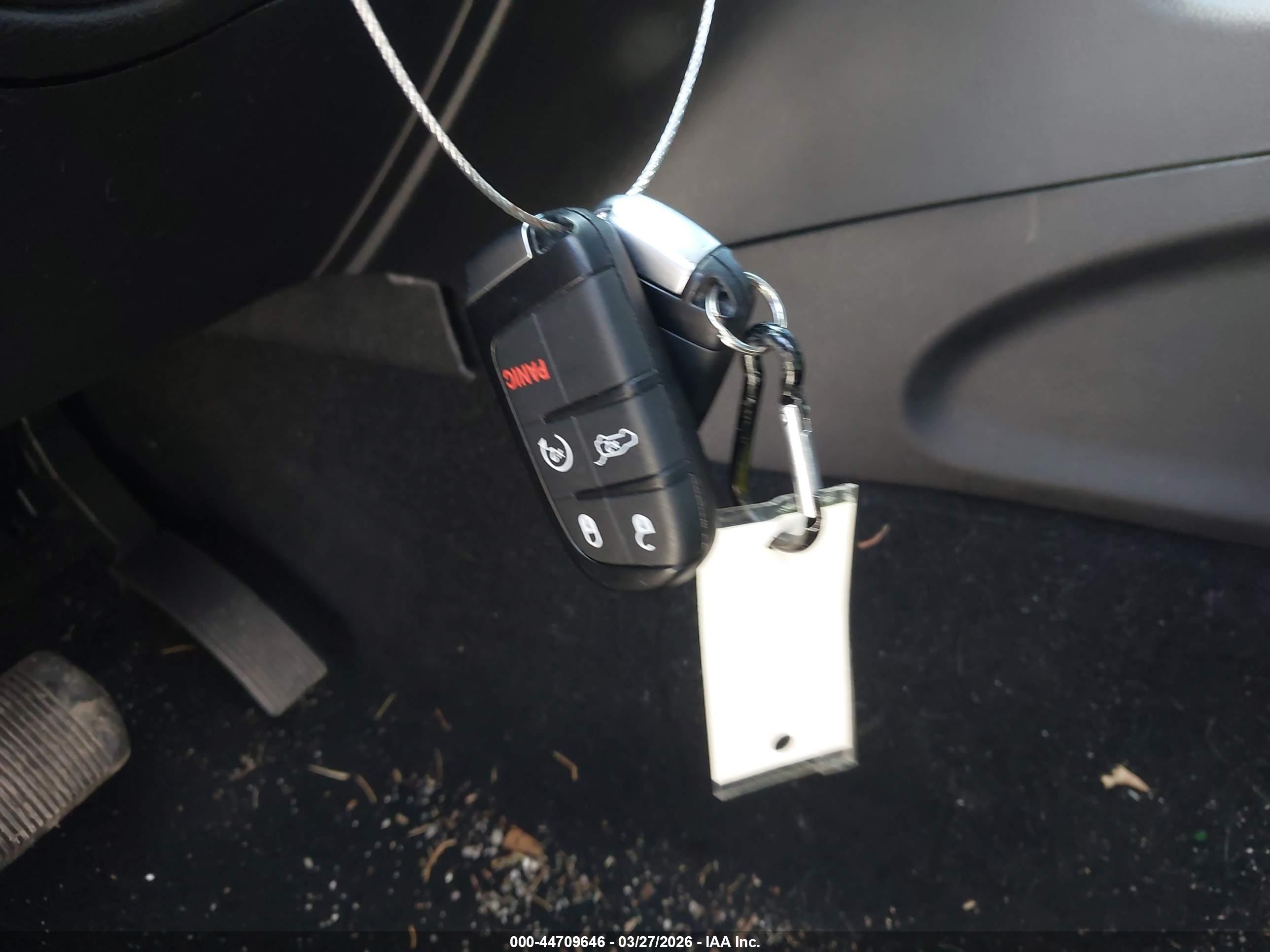 JEEP GRAND image 11