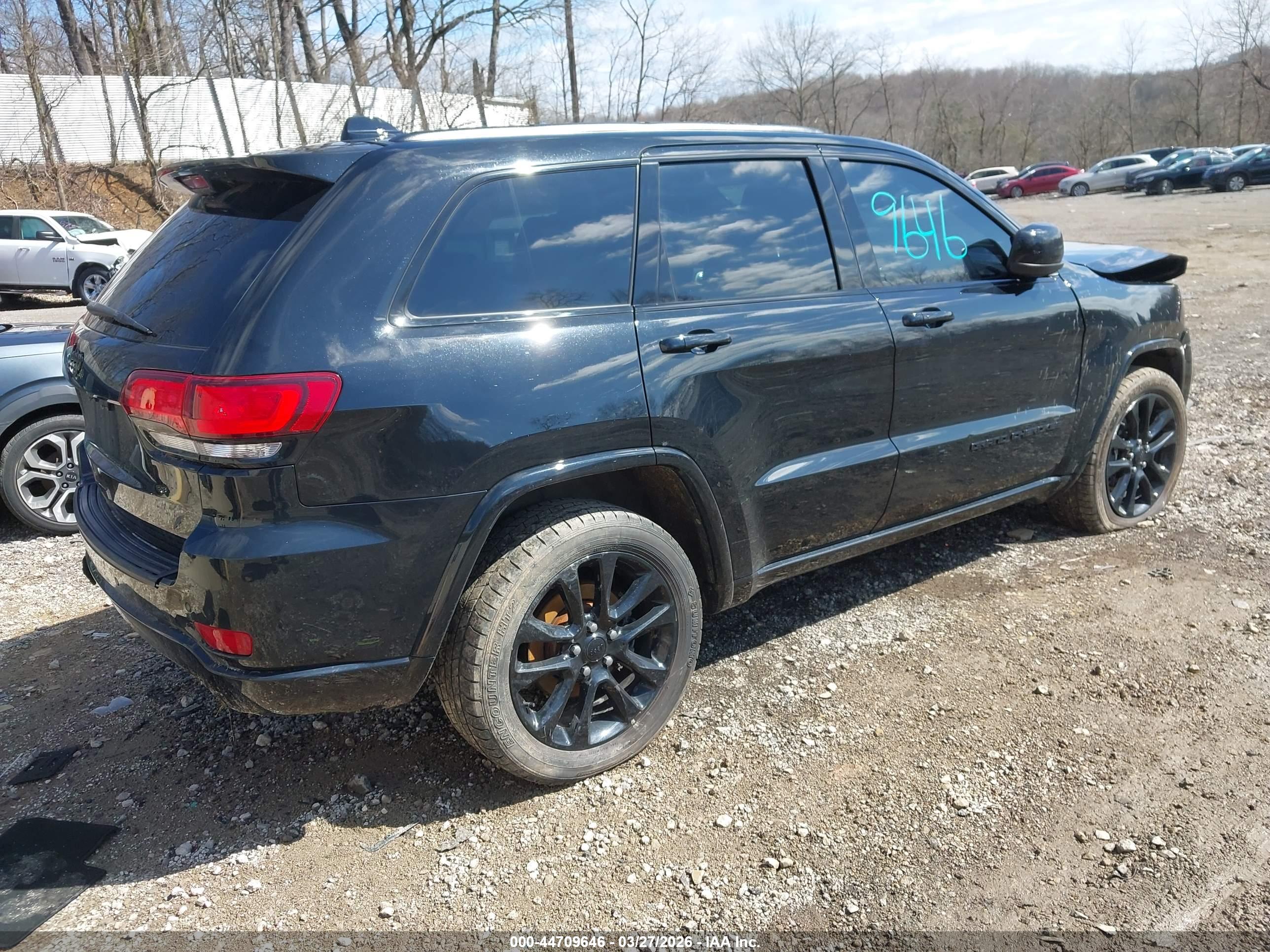 JEEP GRAND image 4
