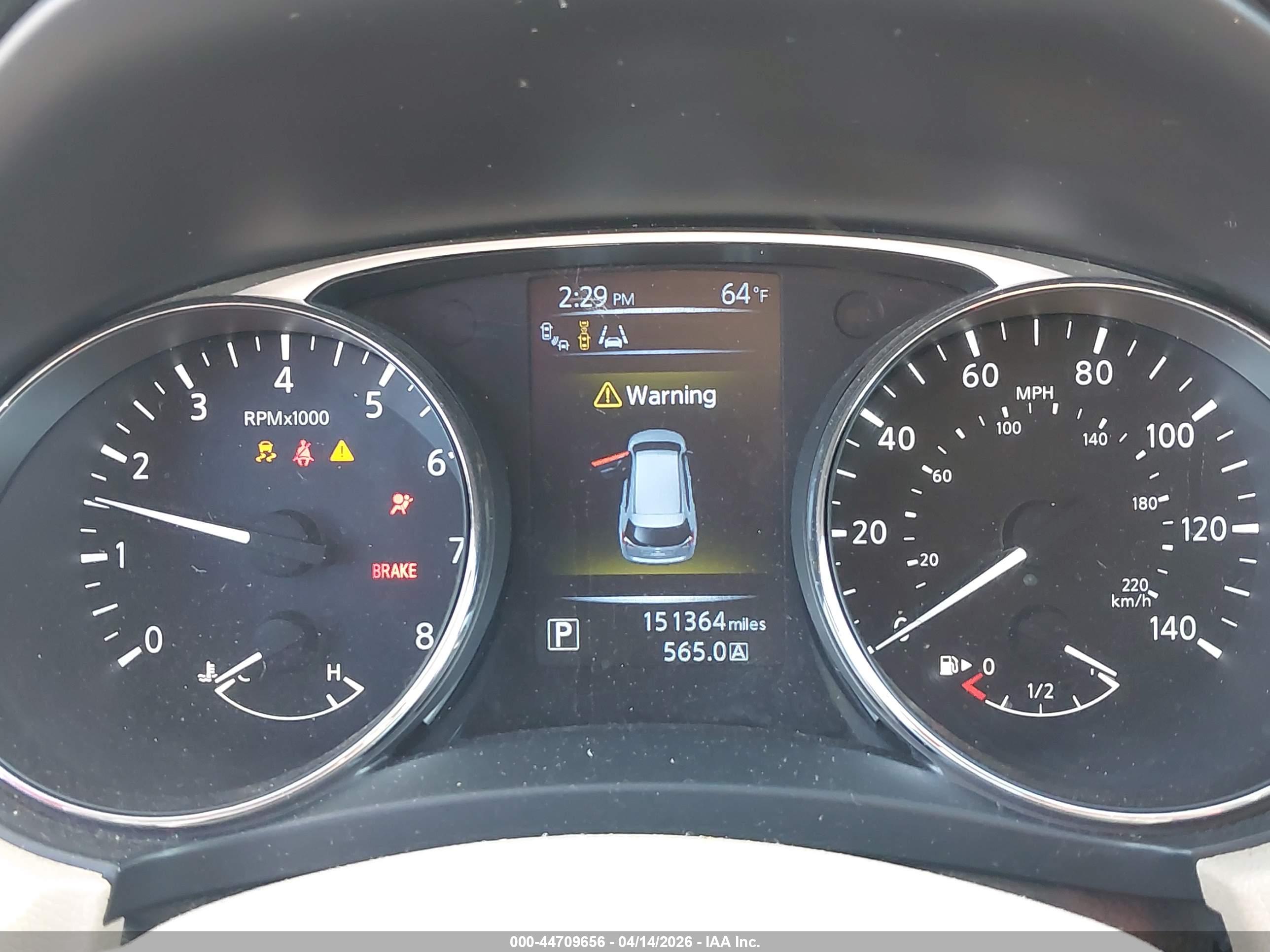 NISSAN ROGUE image 7