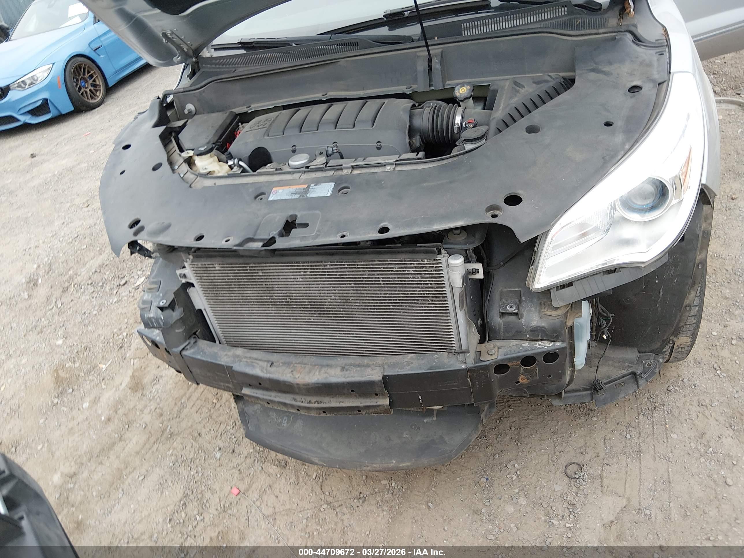 BUICK ENCLAVE image 6