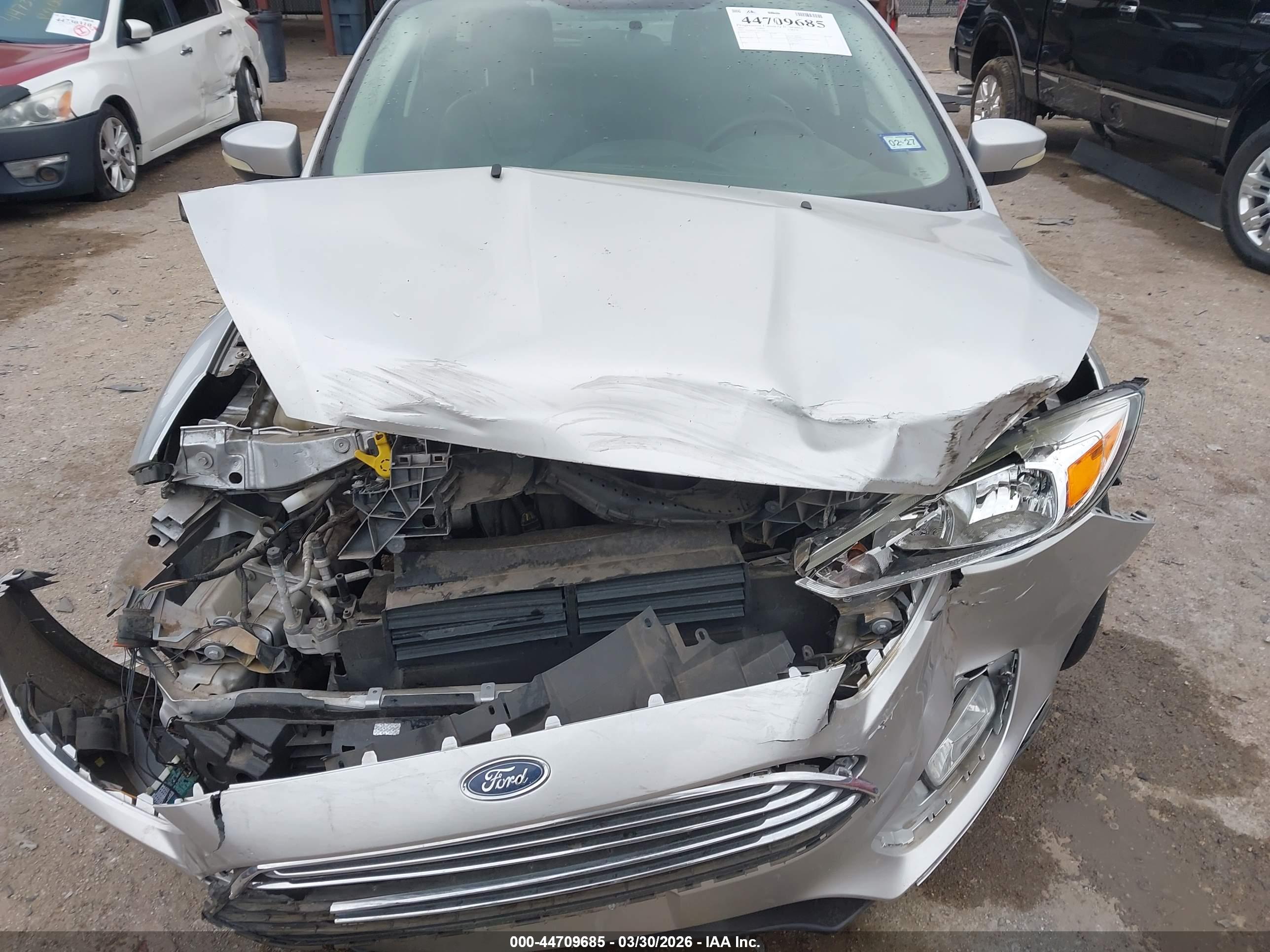FORD FOCUS image 6