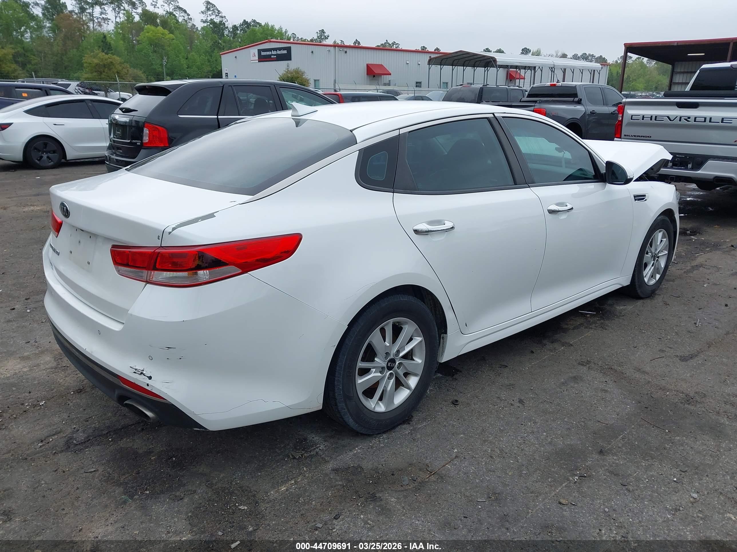 KIA OPTIMA image 4
