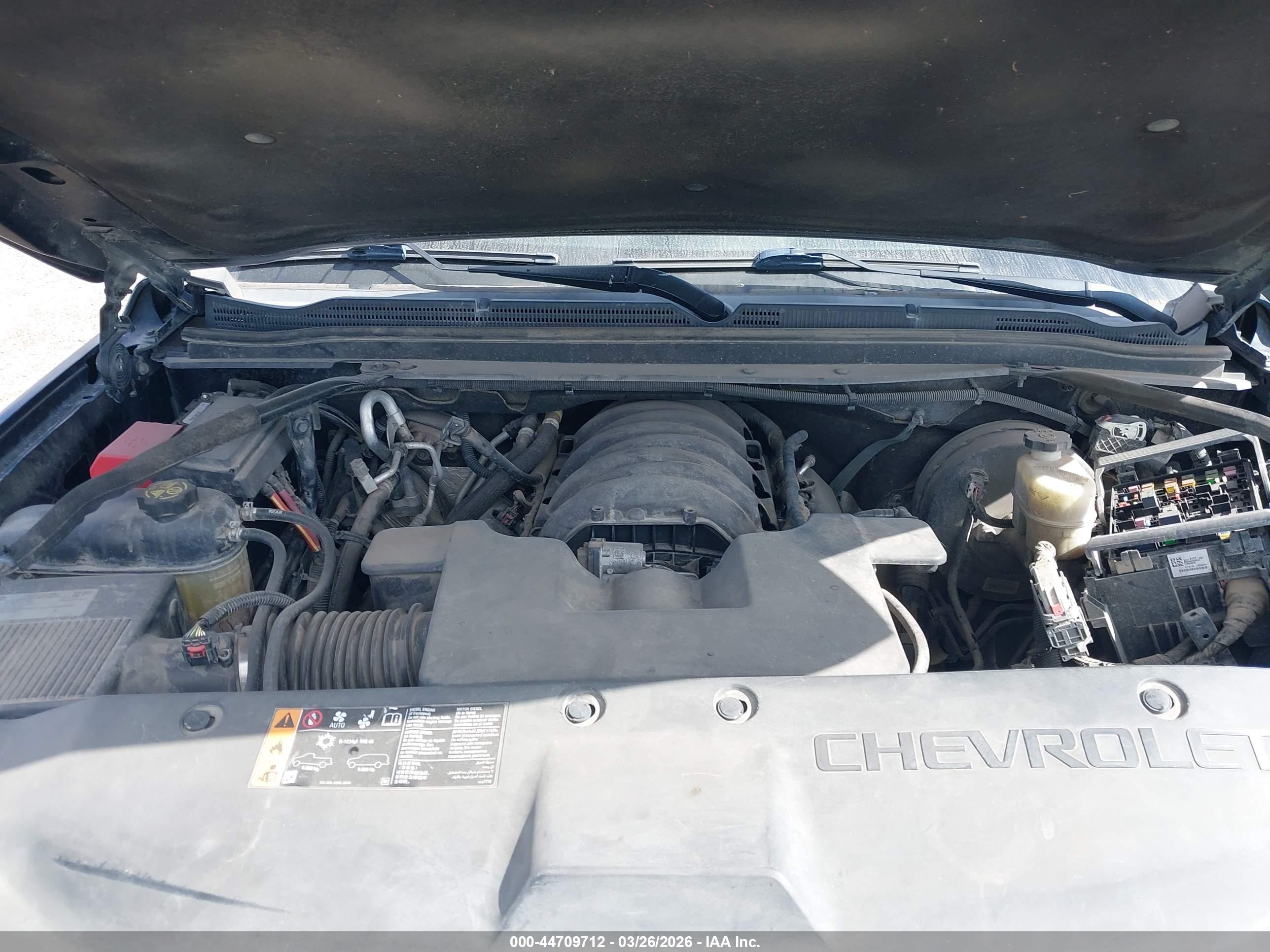 CHEVROLET SUBURBAN image 10