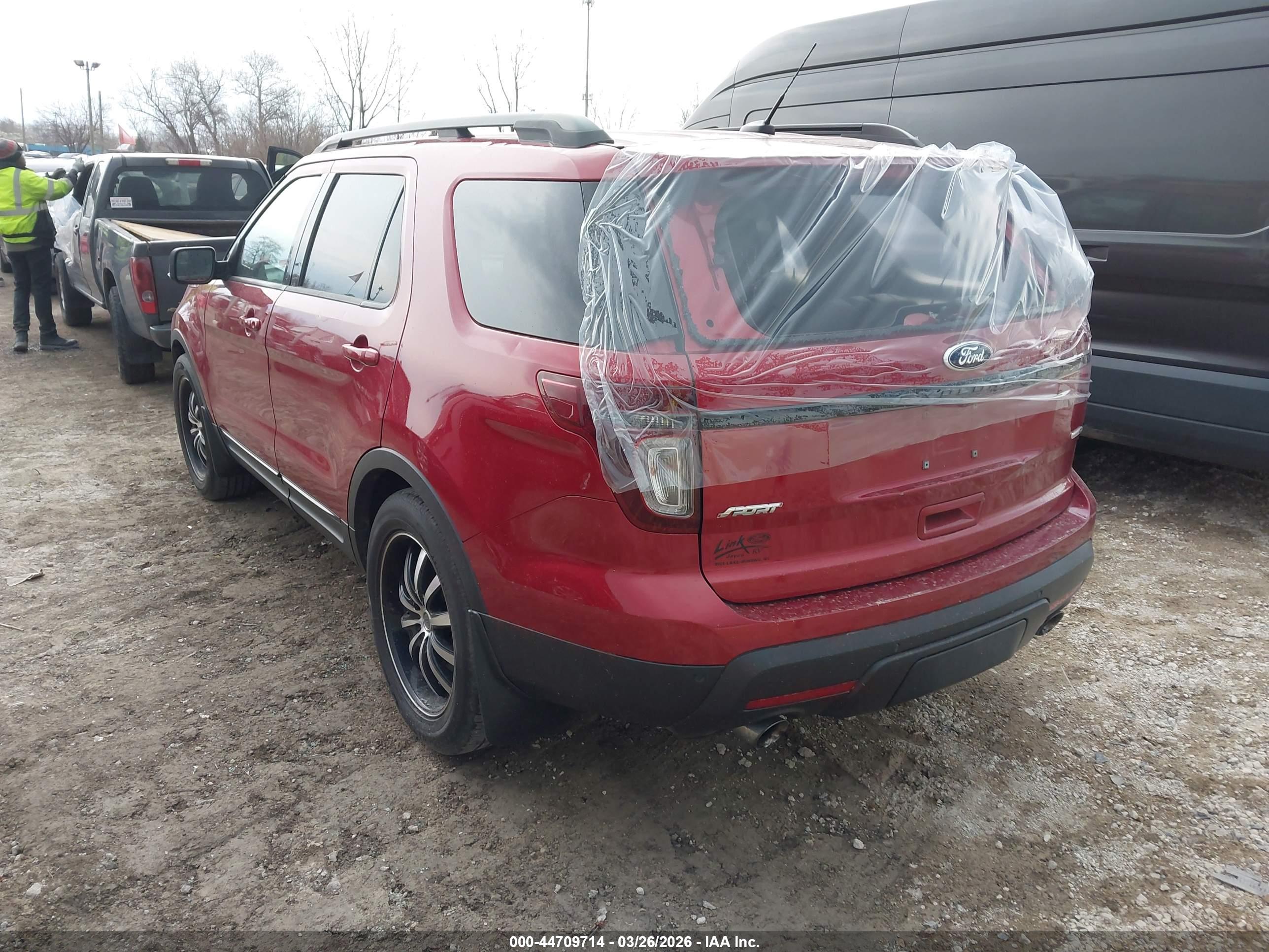 FORD EXPLORER image 3