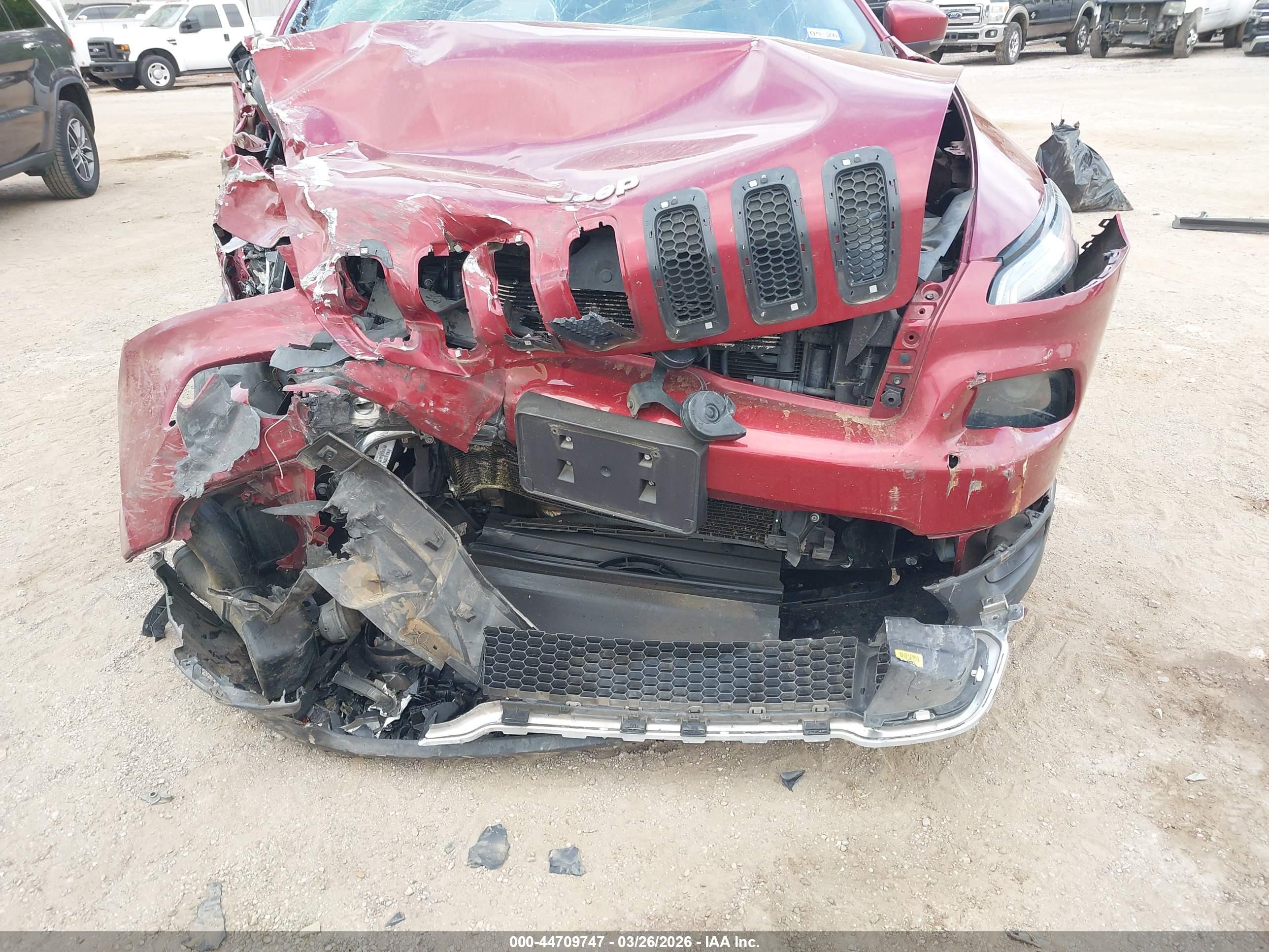 JEEP CHEROKEE image 6