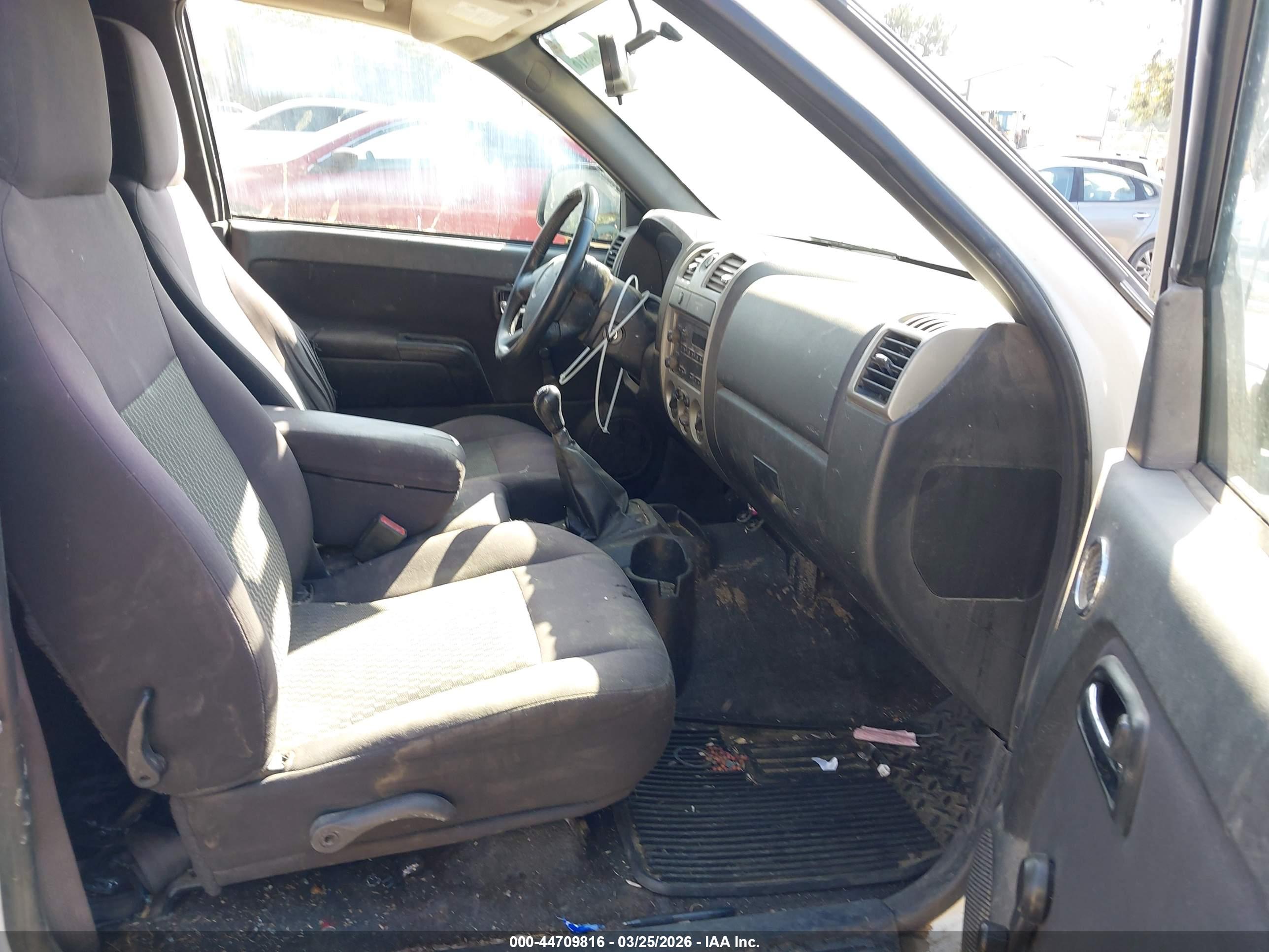 CHEVROLET COLORADO image 5