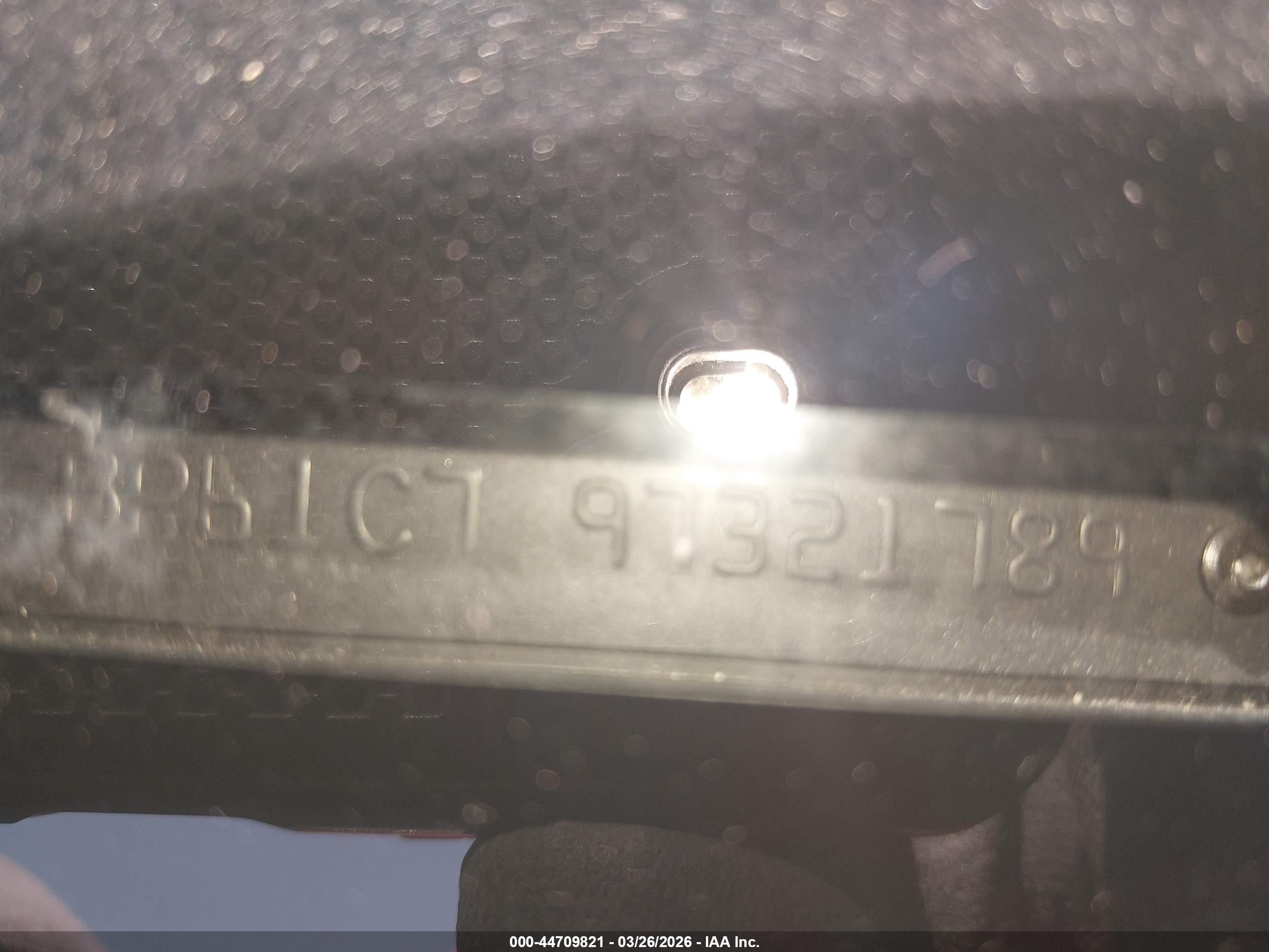 SUBARU OUTBACK image 9