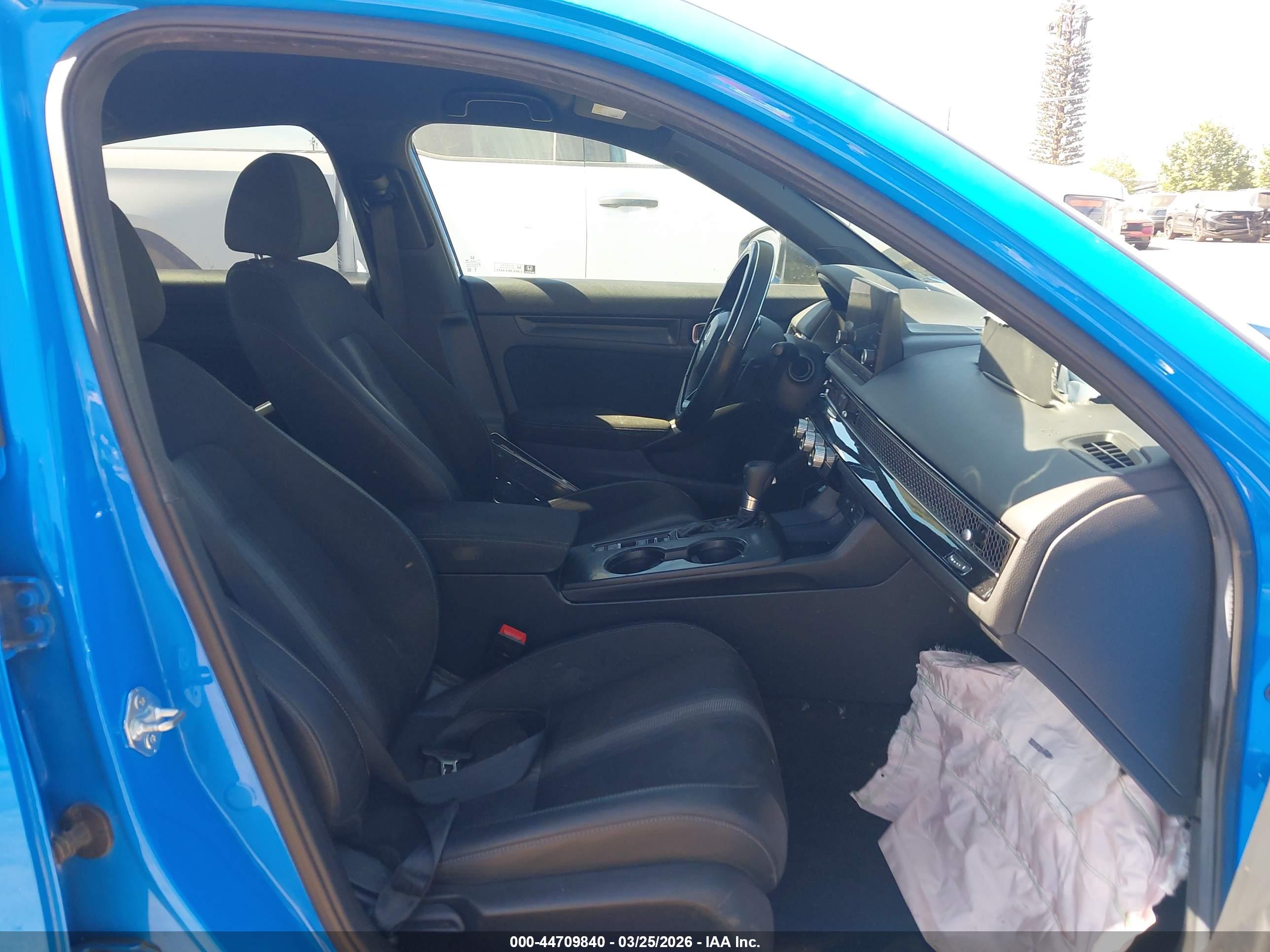 HONDA CIVIC image 5