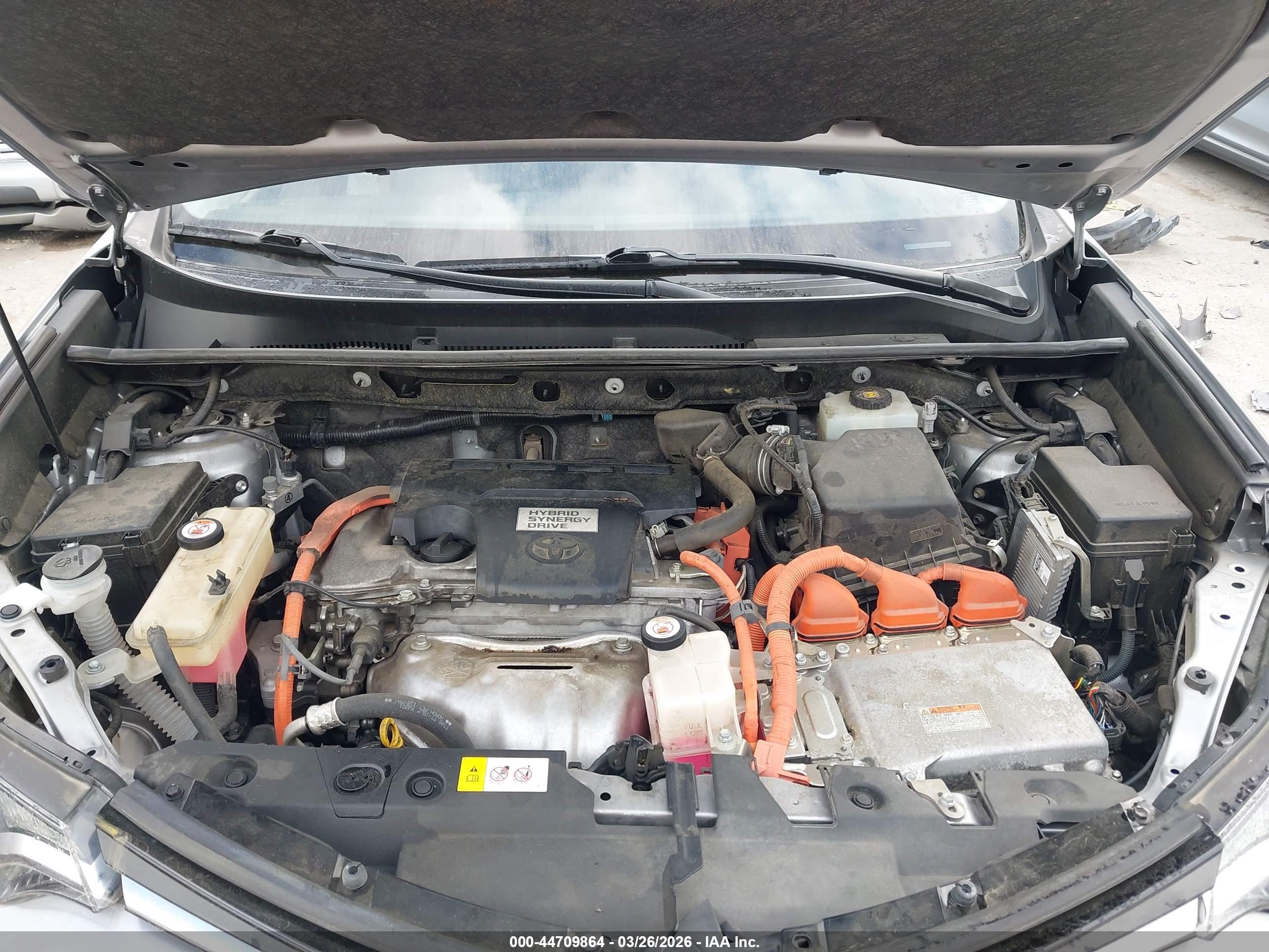 TOYOTA RAV4 image 10