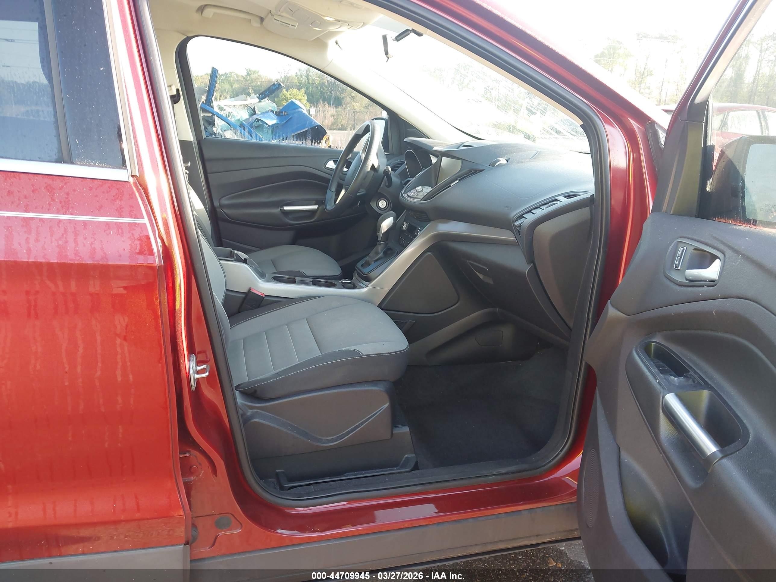 FORD ESCAPE image 5