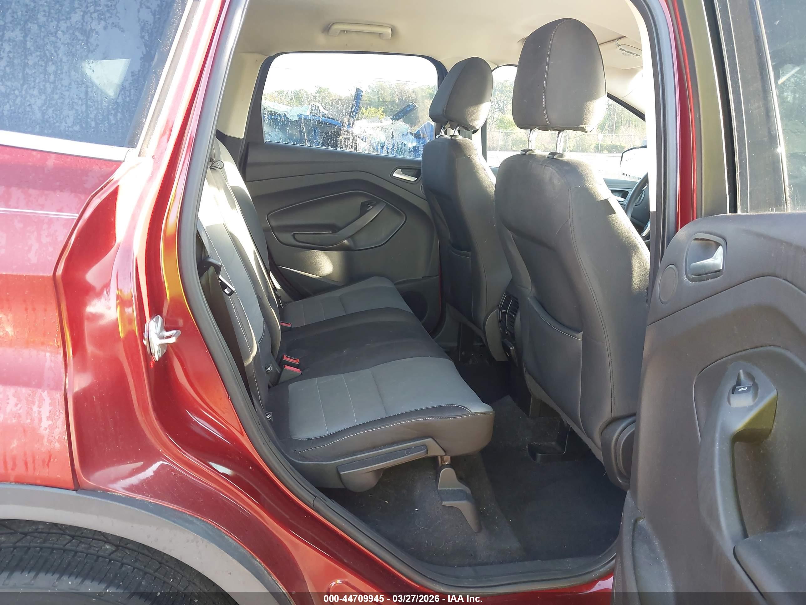 FORD ESCAPE image 8