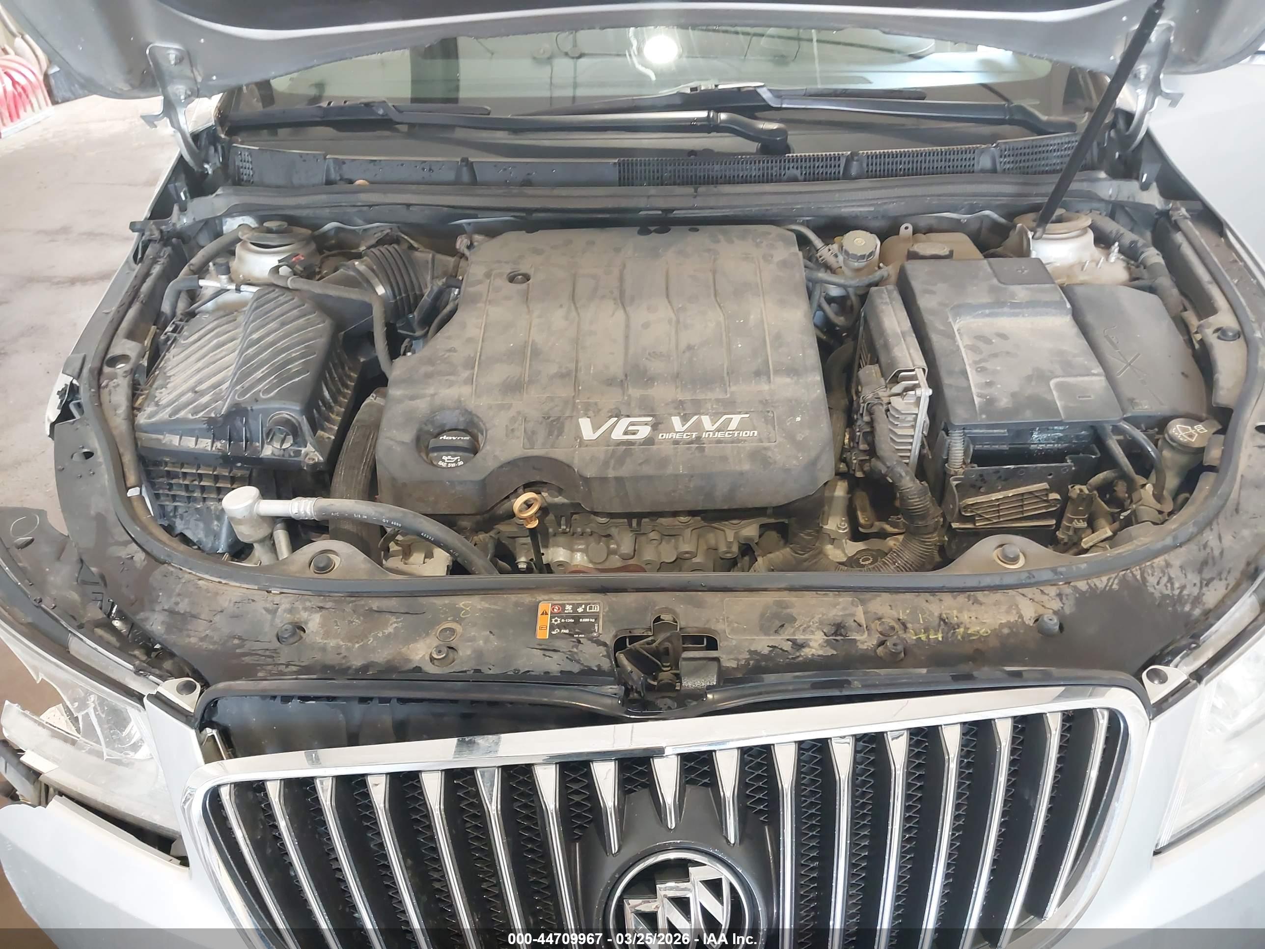 BUICK LACROSSE image 10
