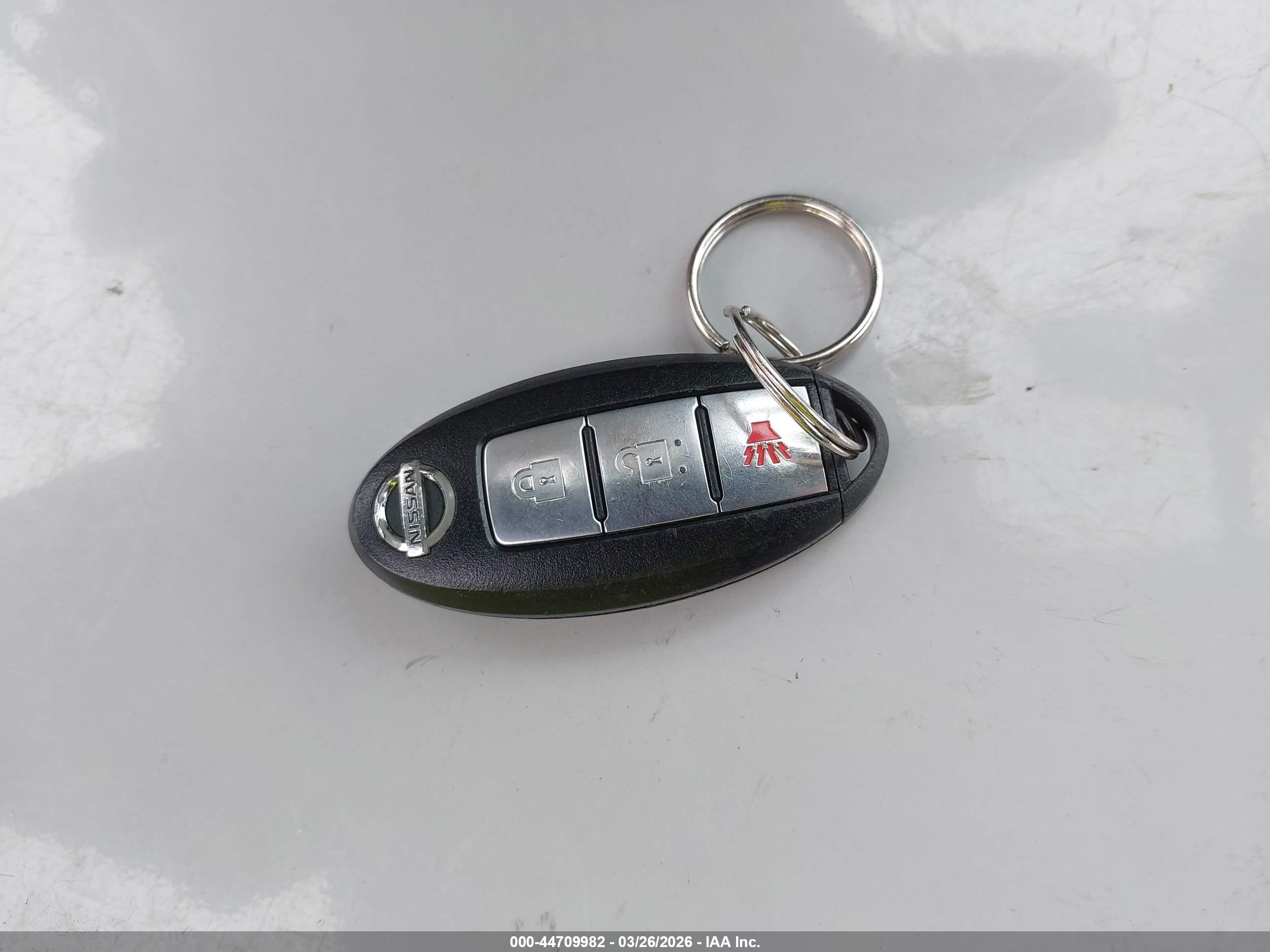 NISSAN ROGUE image 11