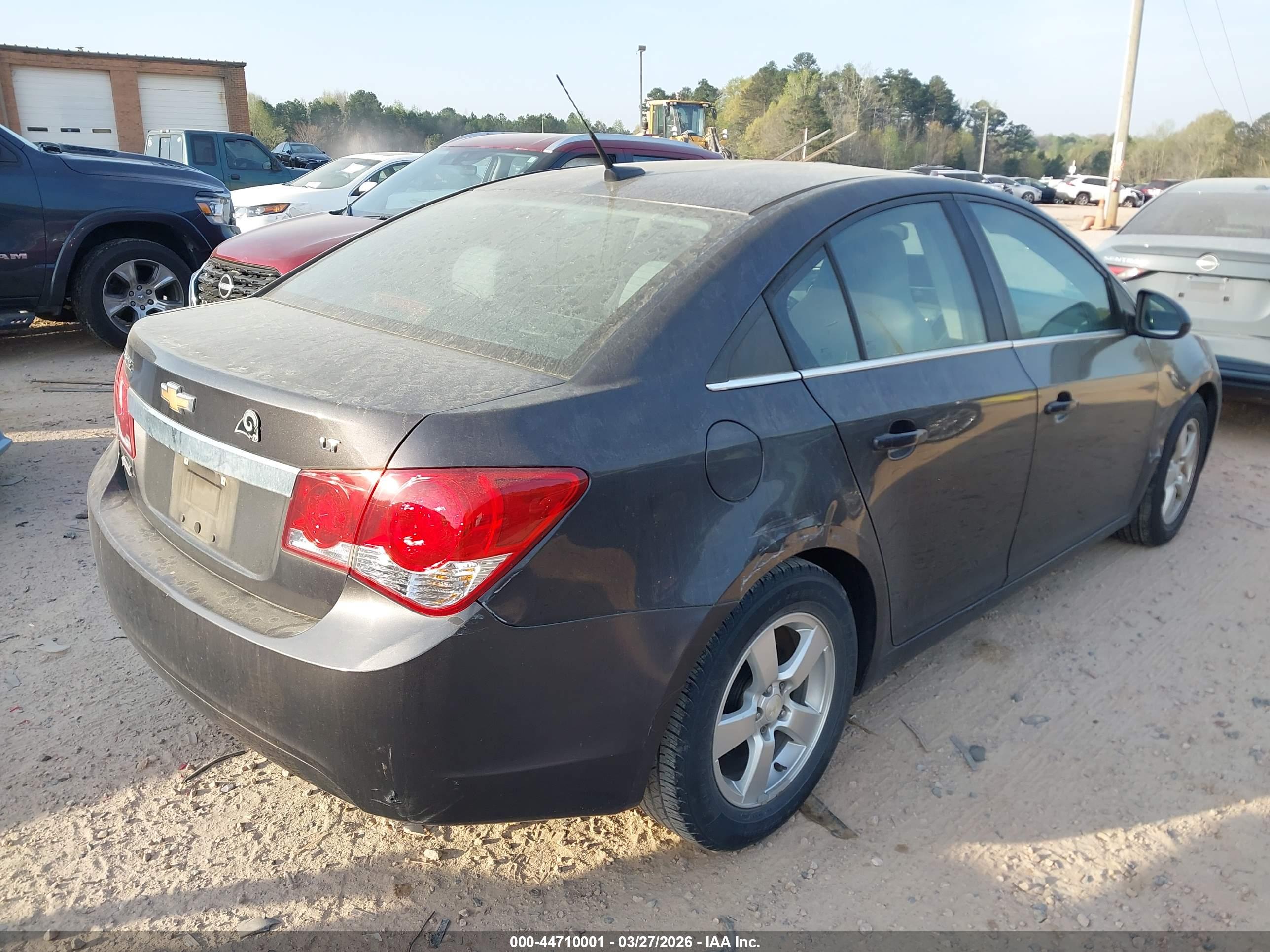 CHEVROLET CRUZE image 4