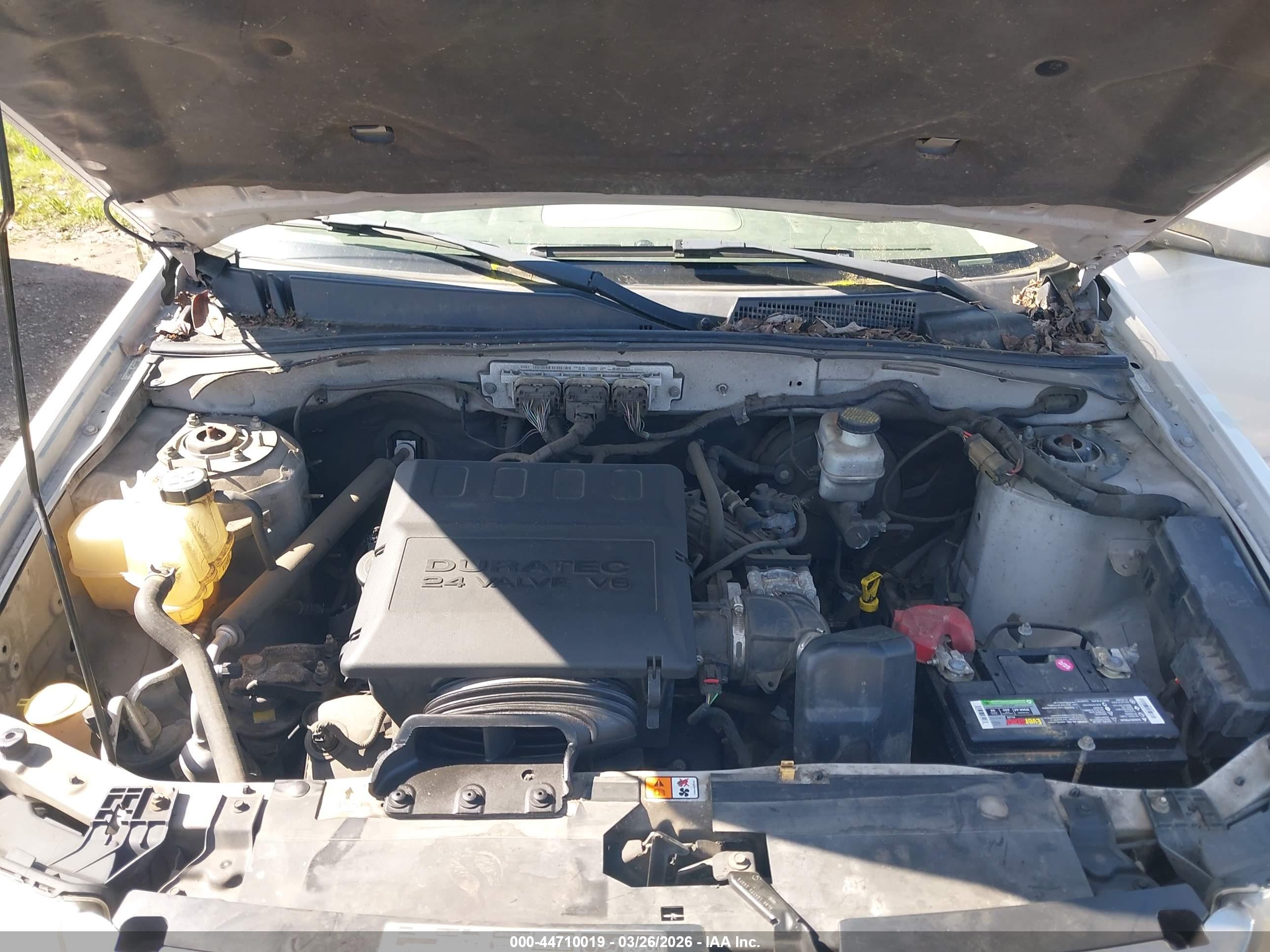 FORD ESCAPE image 10