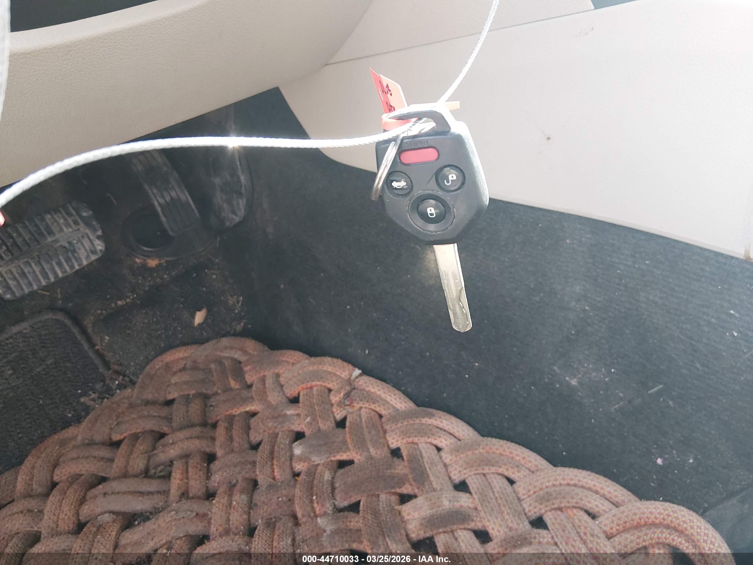 SUBARU OUTBACK image 11