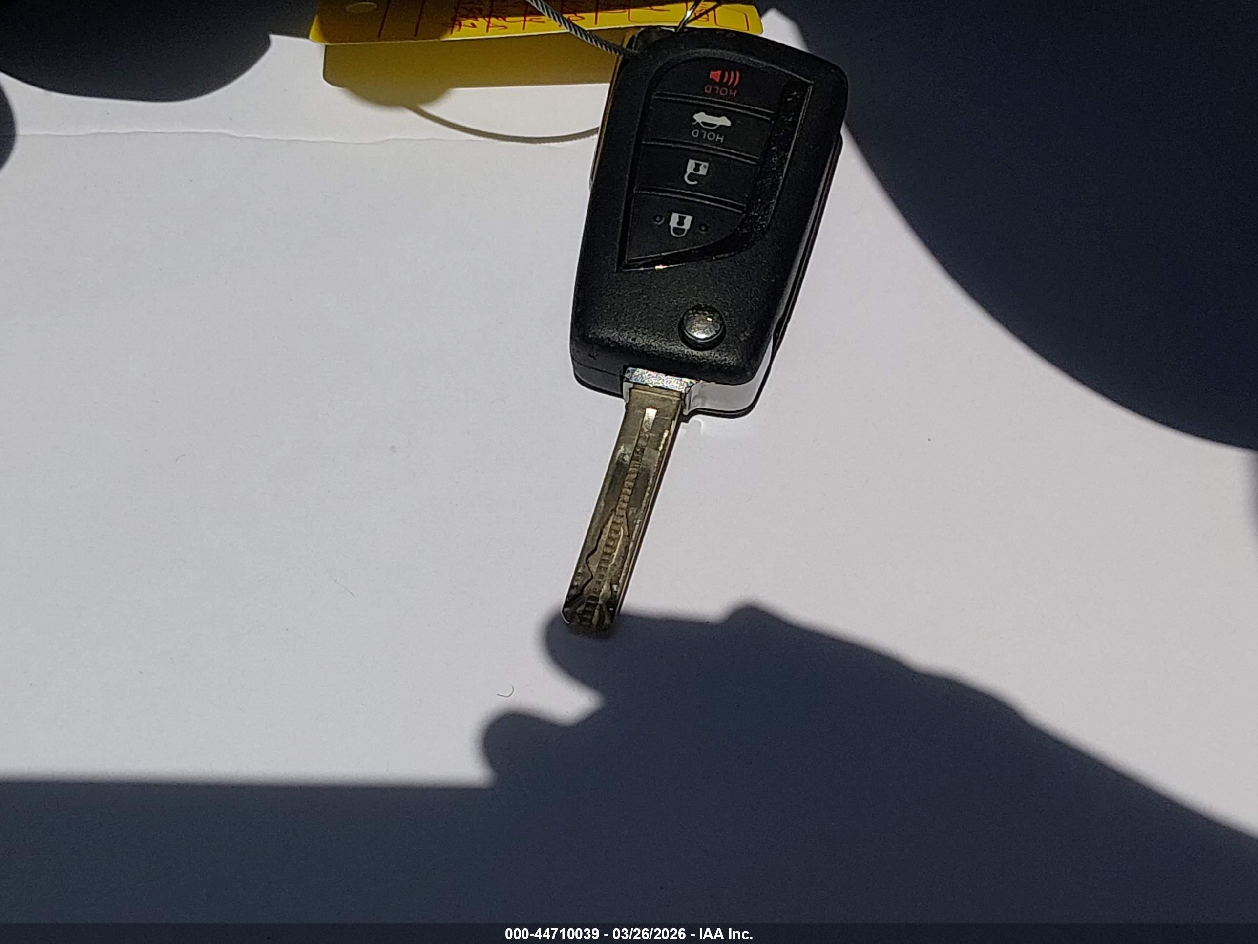 TOYOTA CAMRY image 11