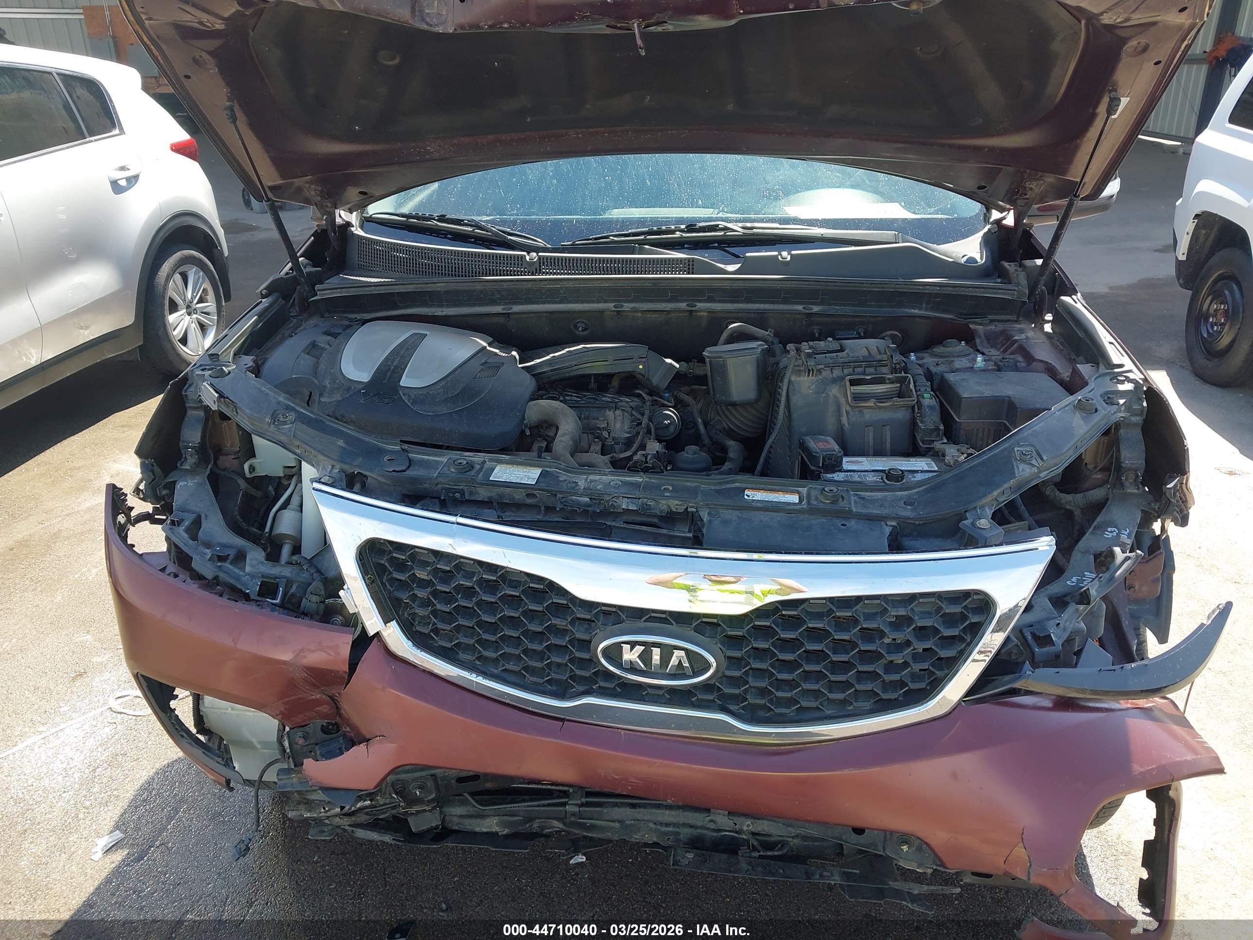 KIA SORENTO image 10