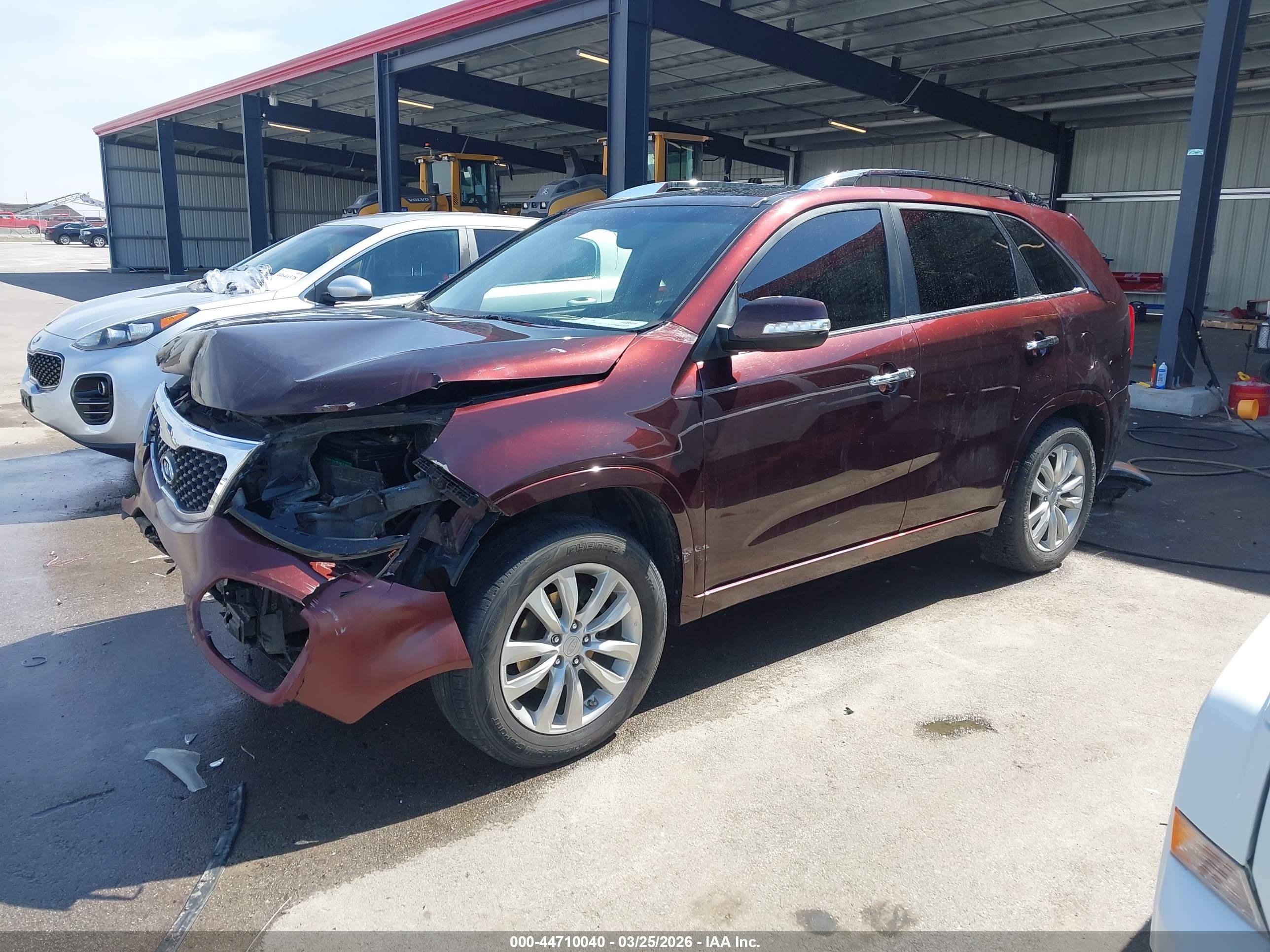 KIA SORENTO image 2