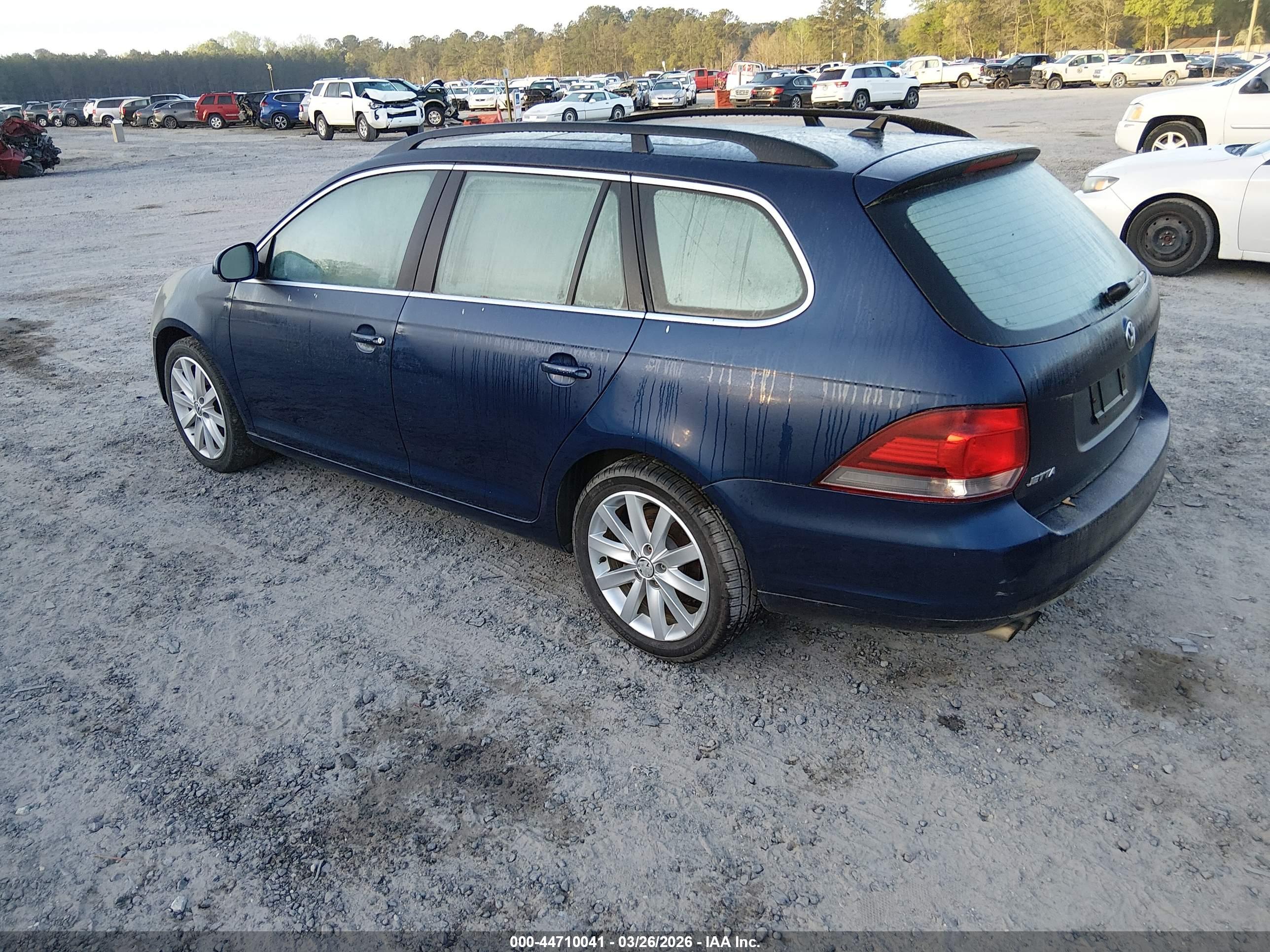 VOLKSWAGEN JETTA image 3