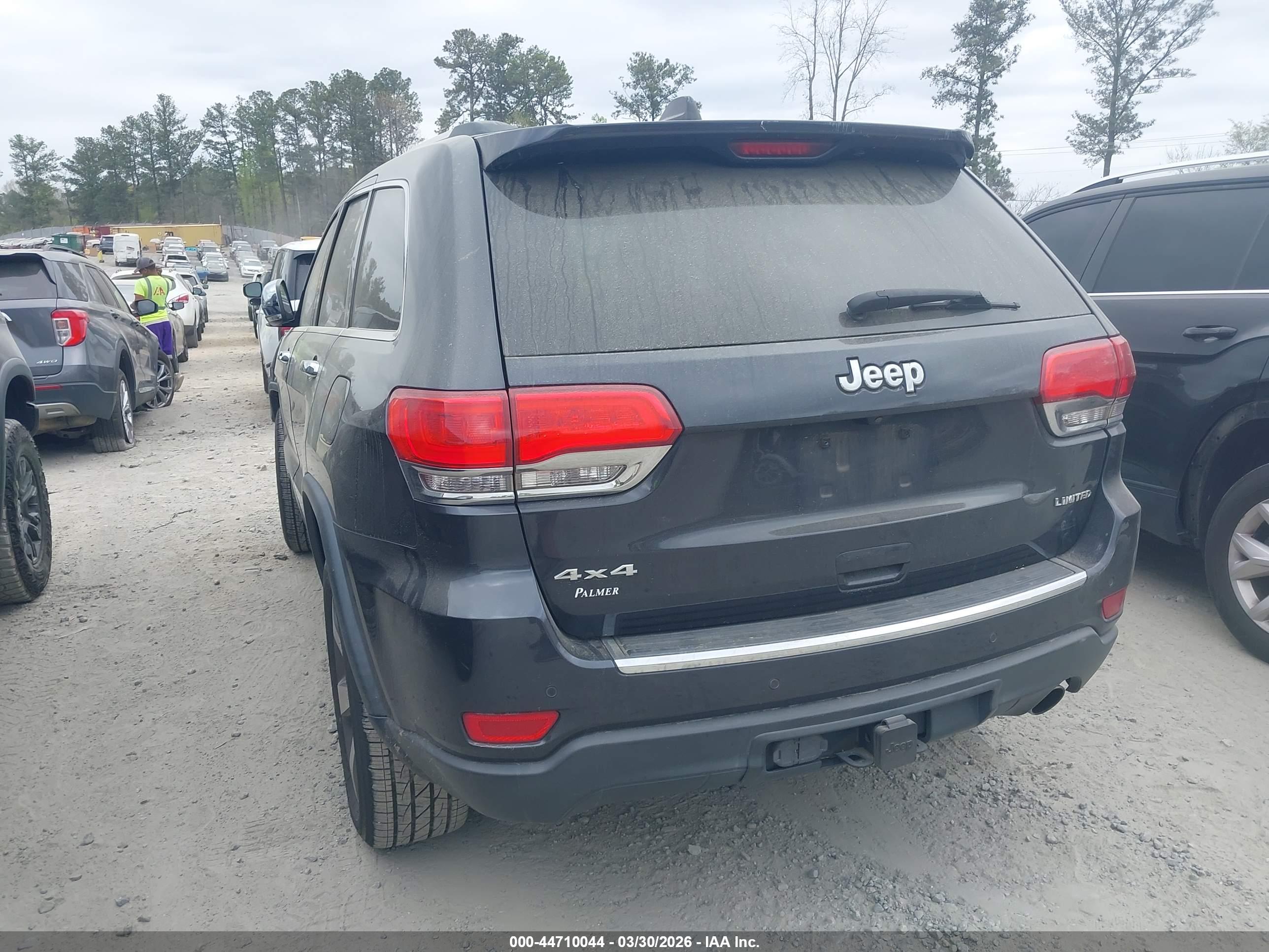 JEEP GRAND image 3