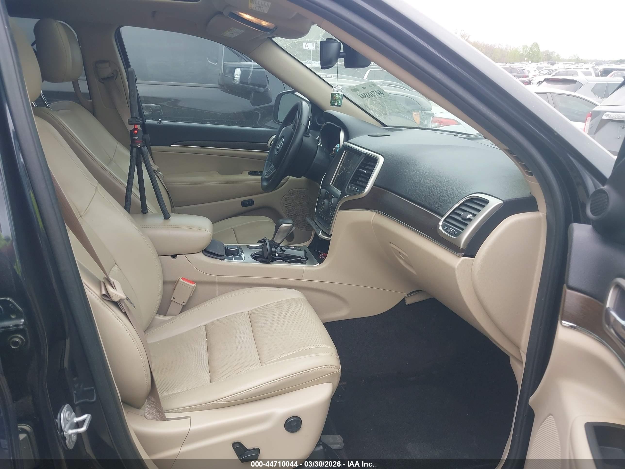 JEEP GRAND image 5