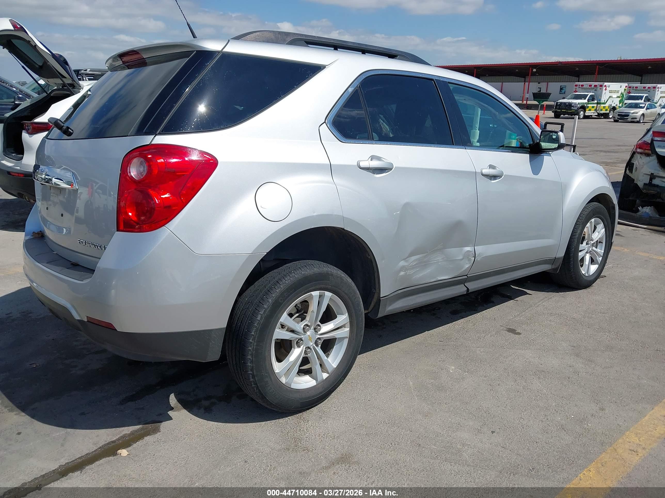 CHEVROLET EQUINOX image 4
