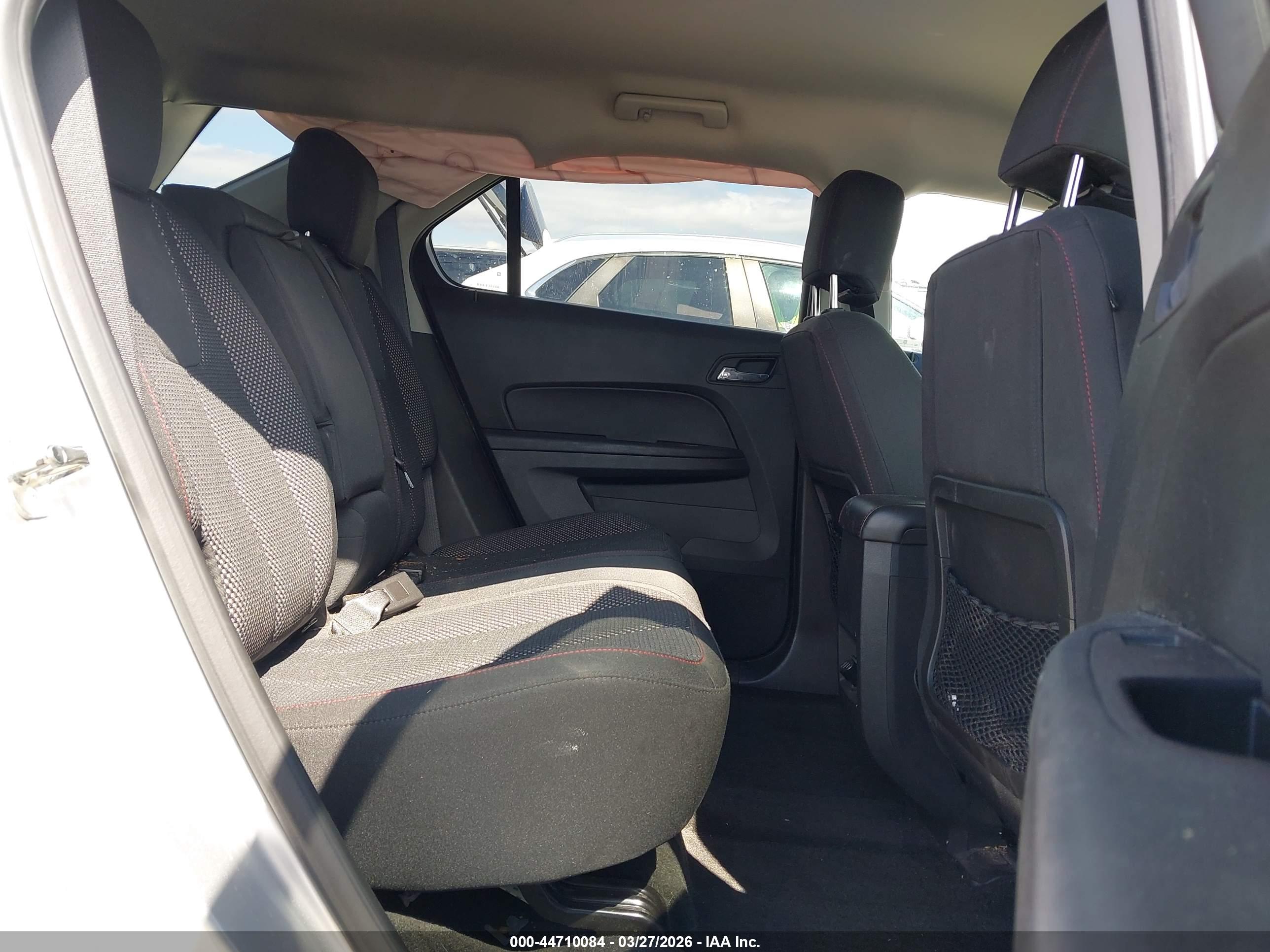 CHEVROLET EQUINOX image 8