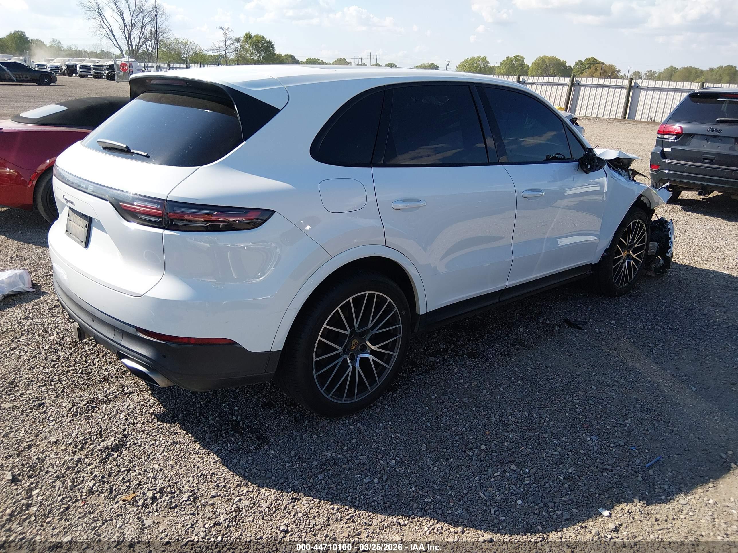 PORSCHE CAYENNE image 4