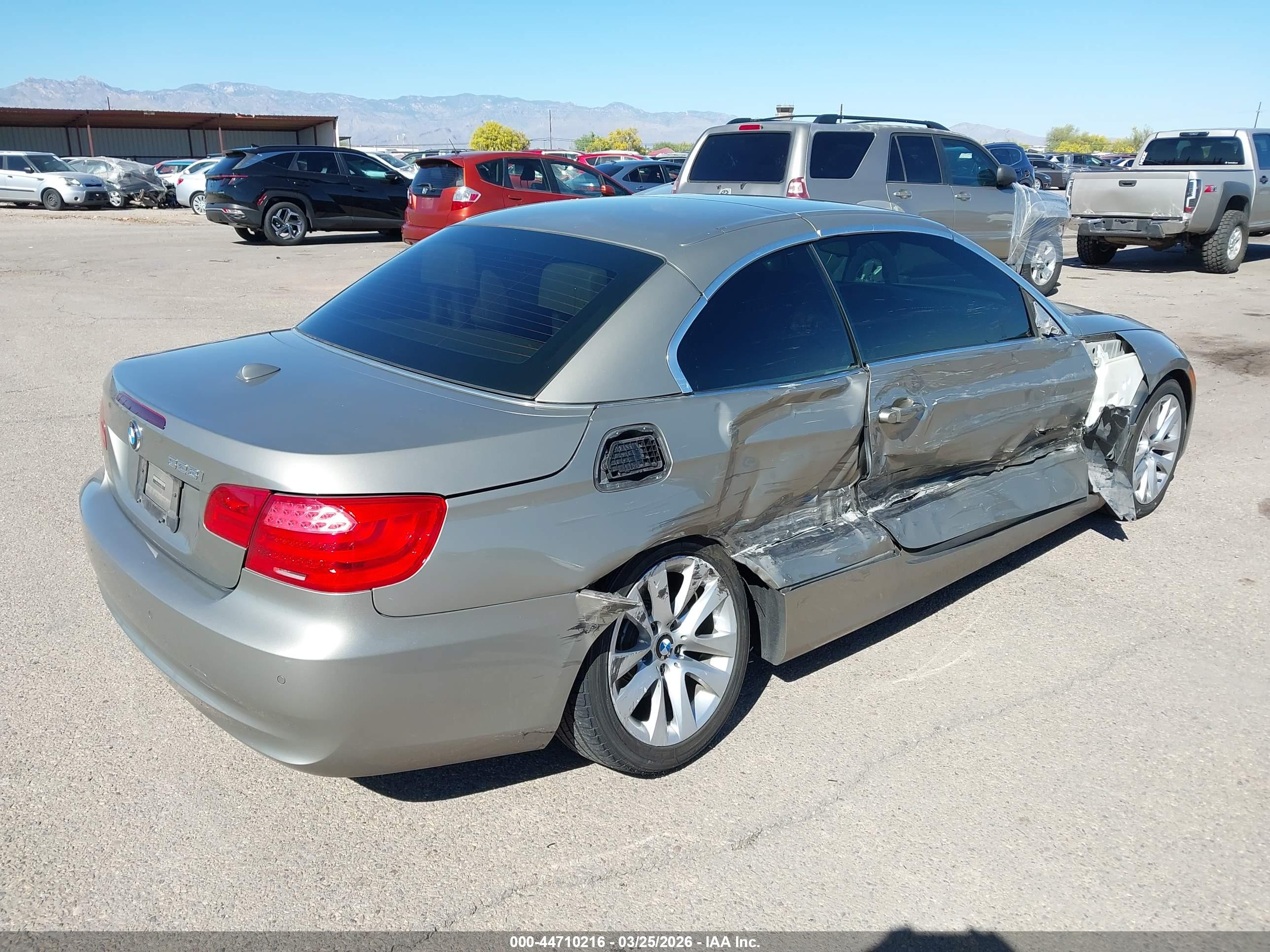 BMW 328I image 4