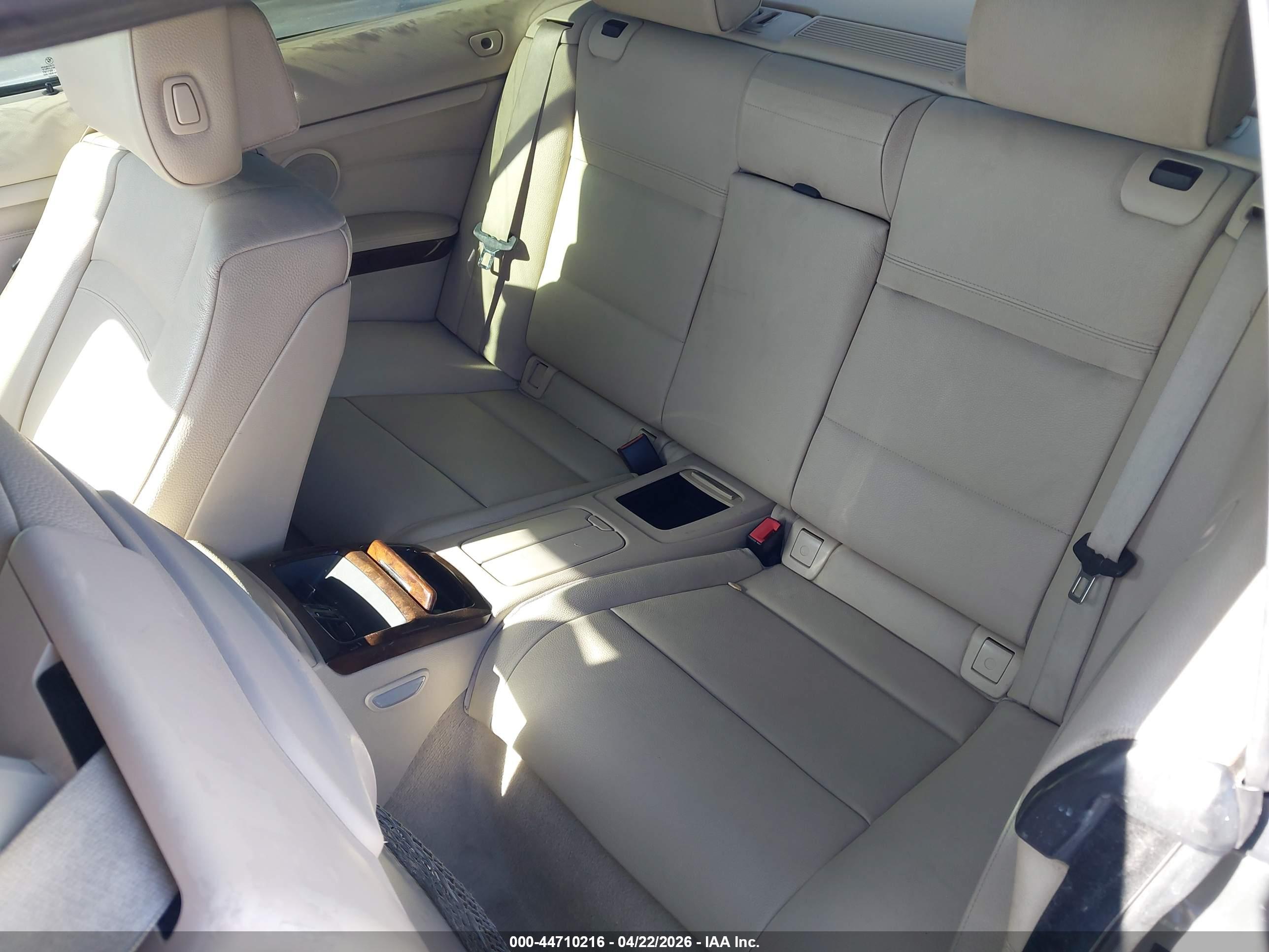BMW 328I image 8