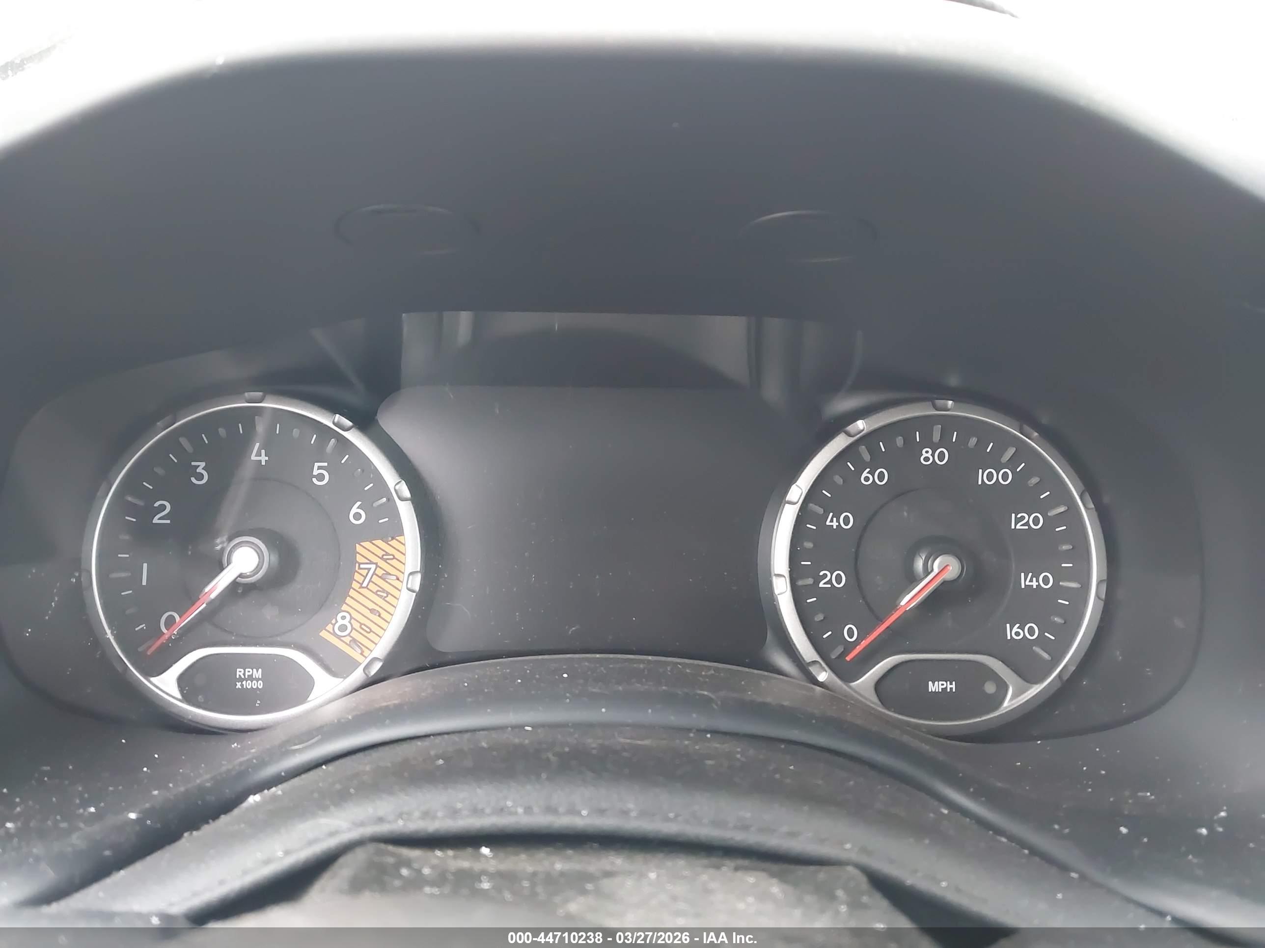 JEEP RENEGADE image 7