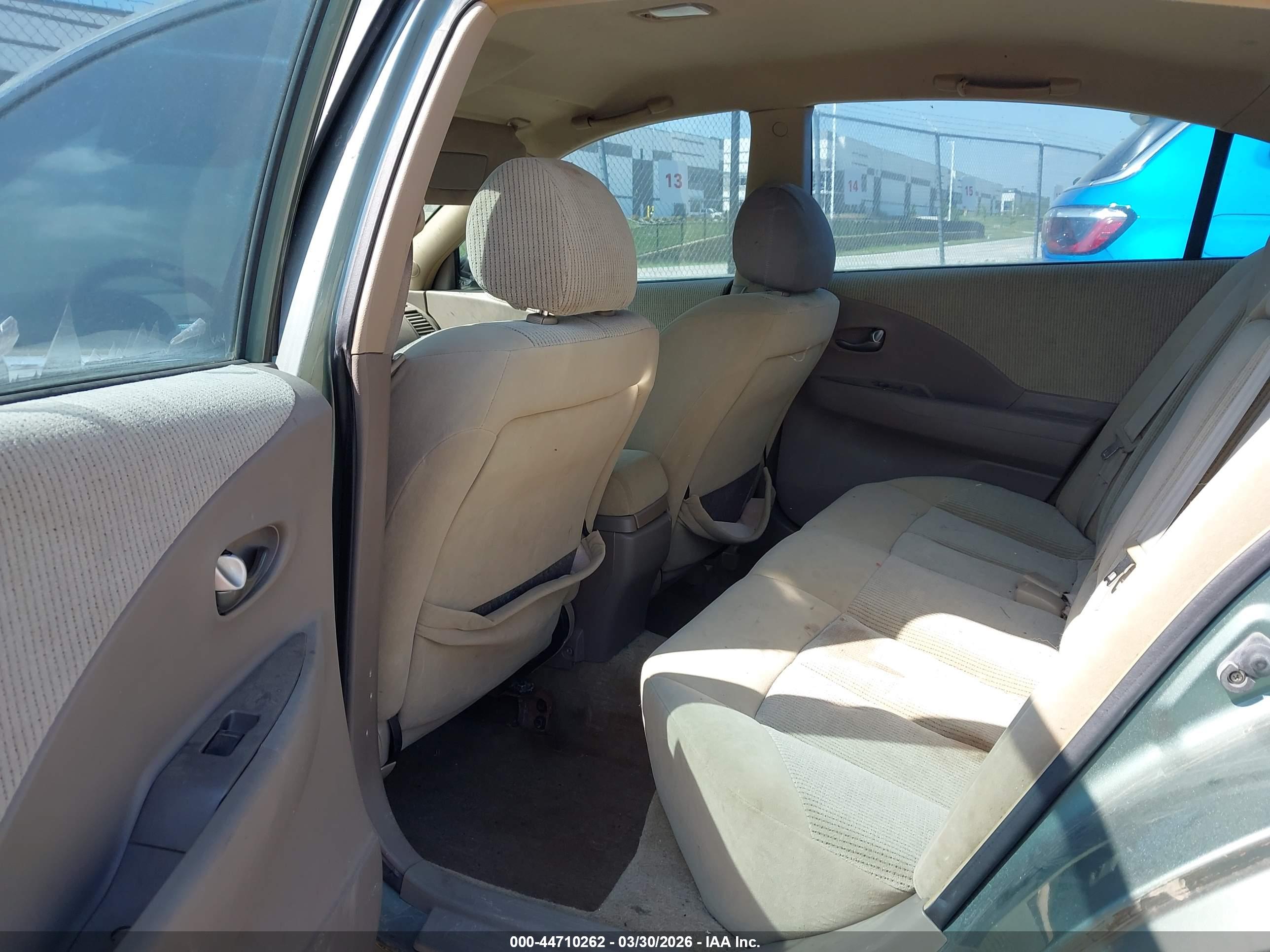 NISSAN ALTIMA image 8