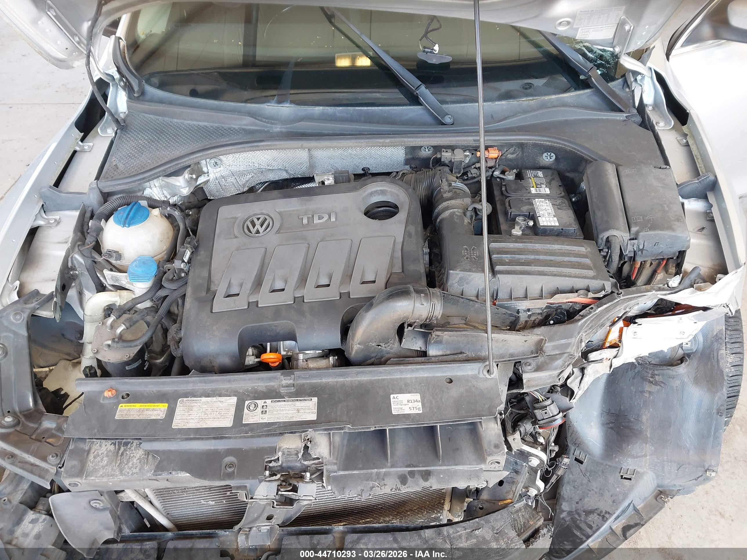 VOLKSWAGEN PASSAT image 10