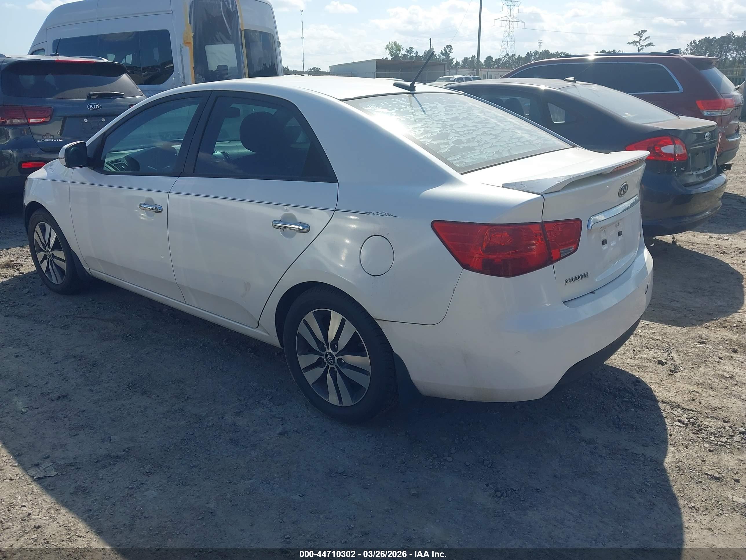 KIA FORTE image 3