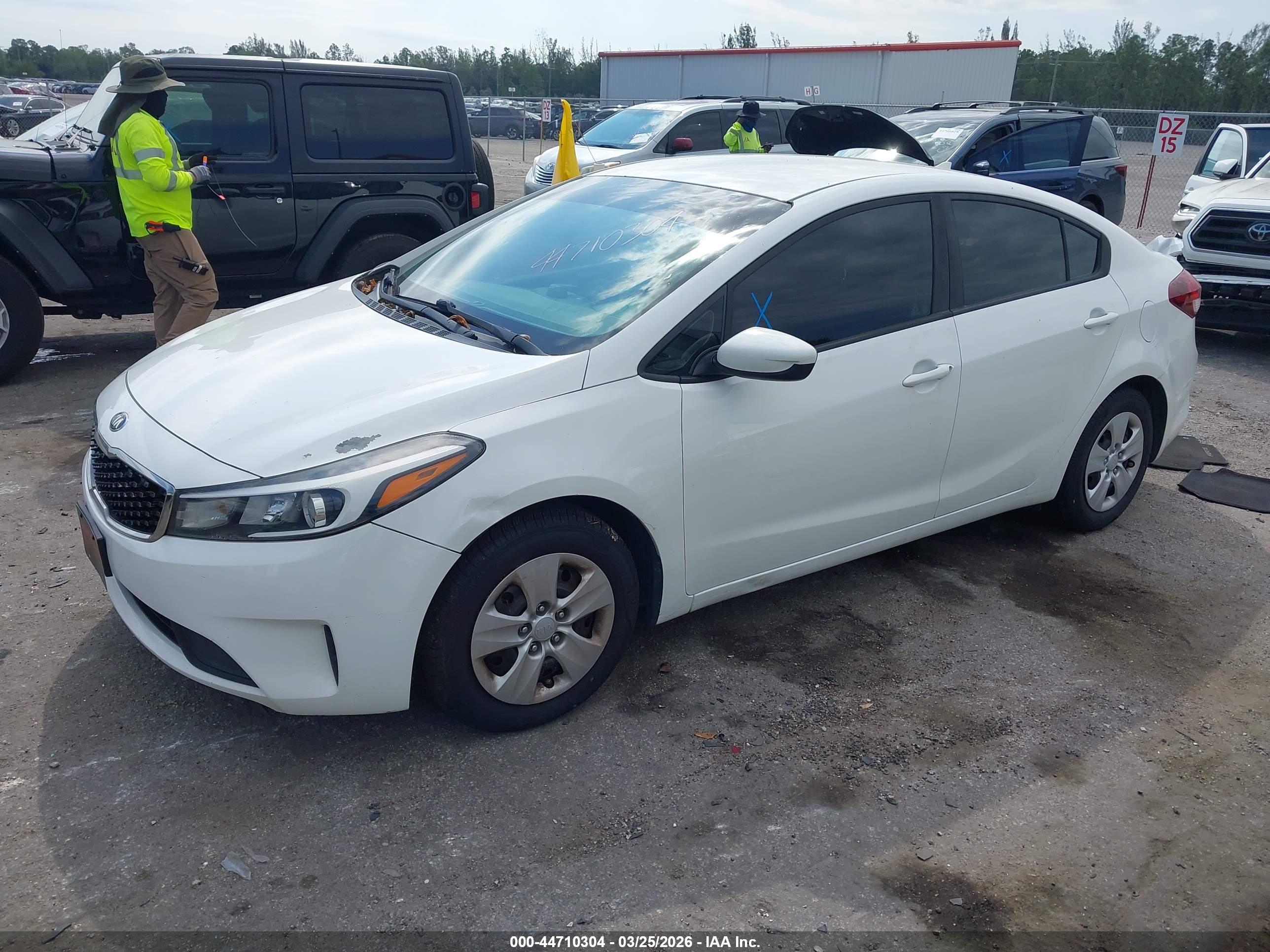 KIA FORTE image 2