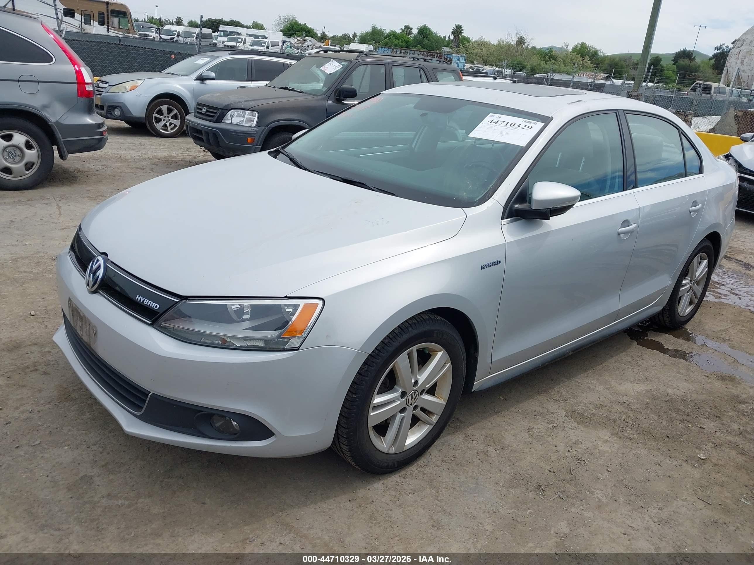 VOLKSWAGEN JETTA image 2