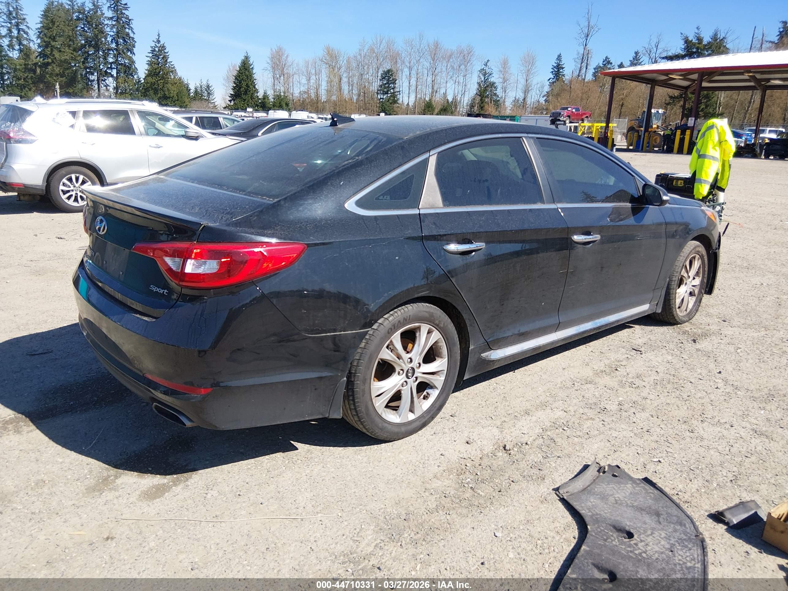 HYUNDAI SONATA image 4