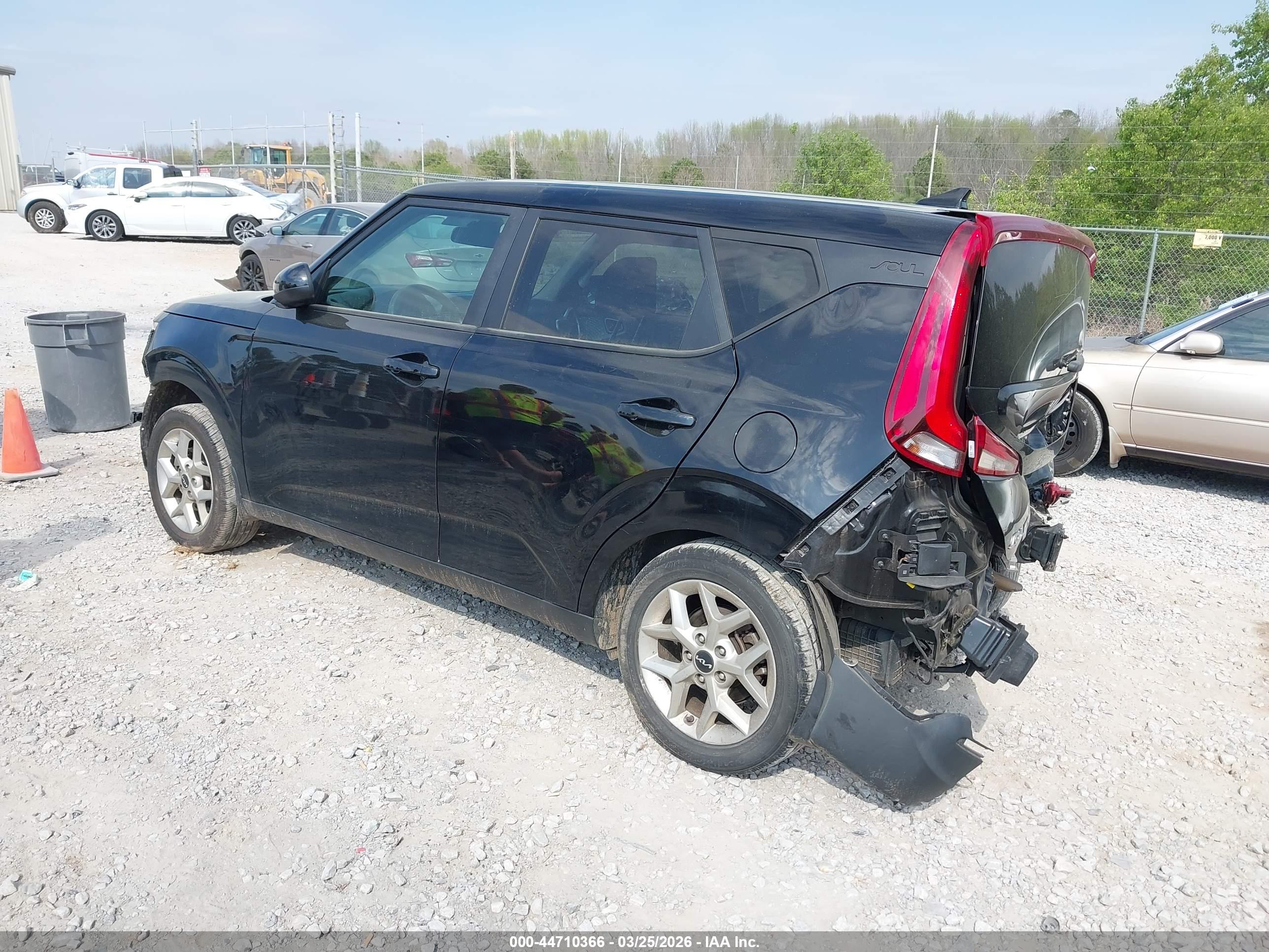 KIA SOUL image 3