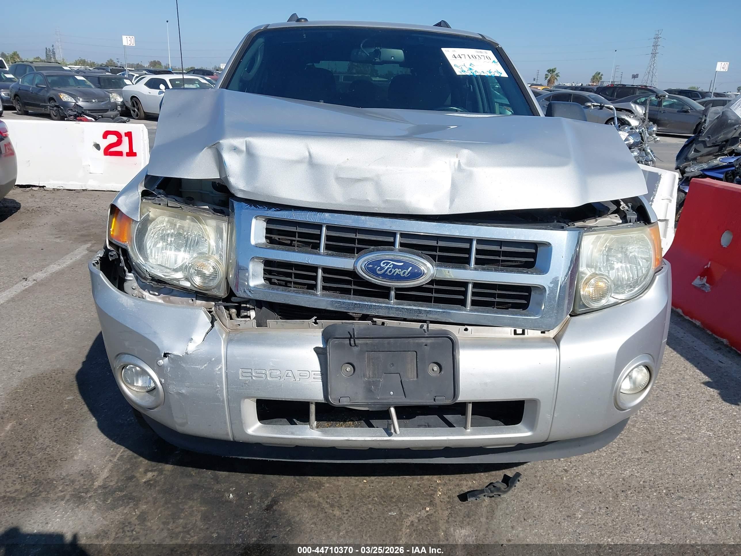FORD ESCAPE image 6