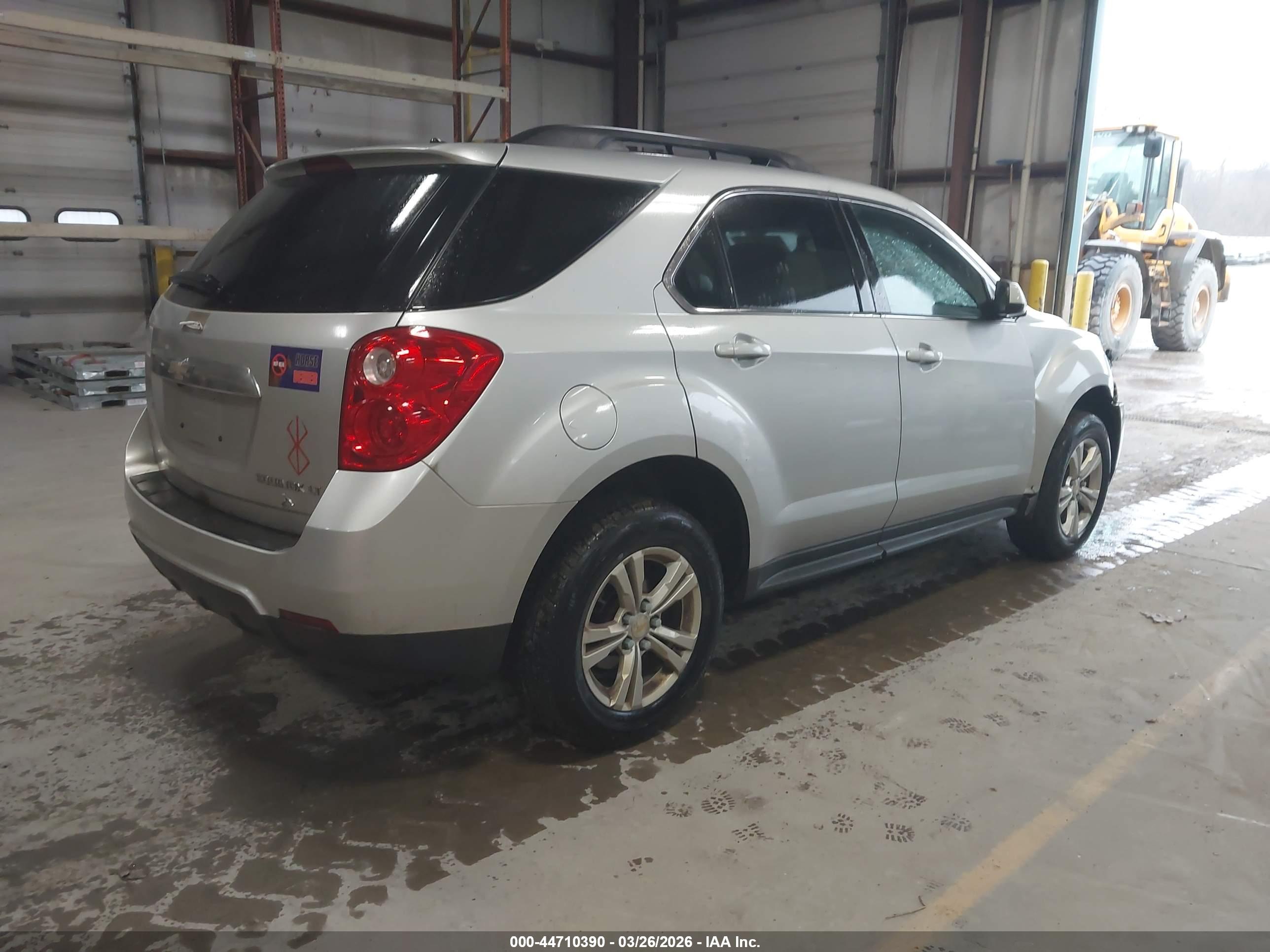 CHEVROLET EQUINOX image 4